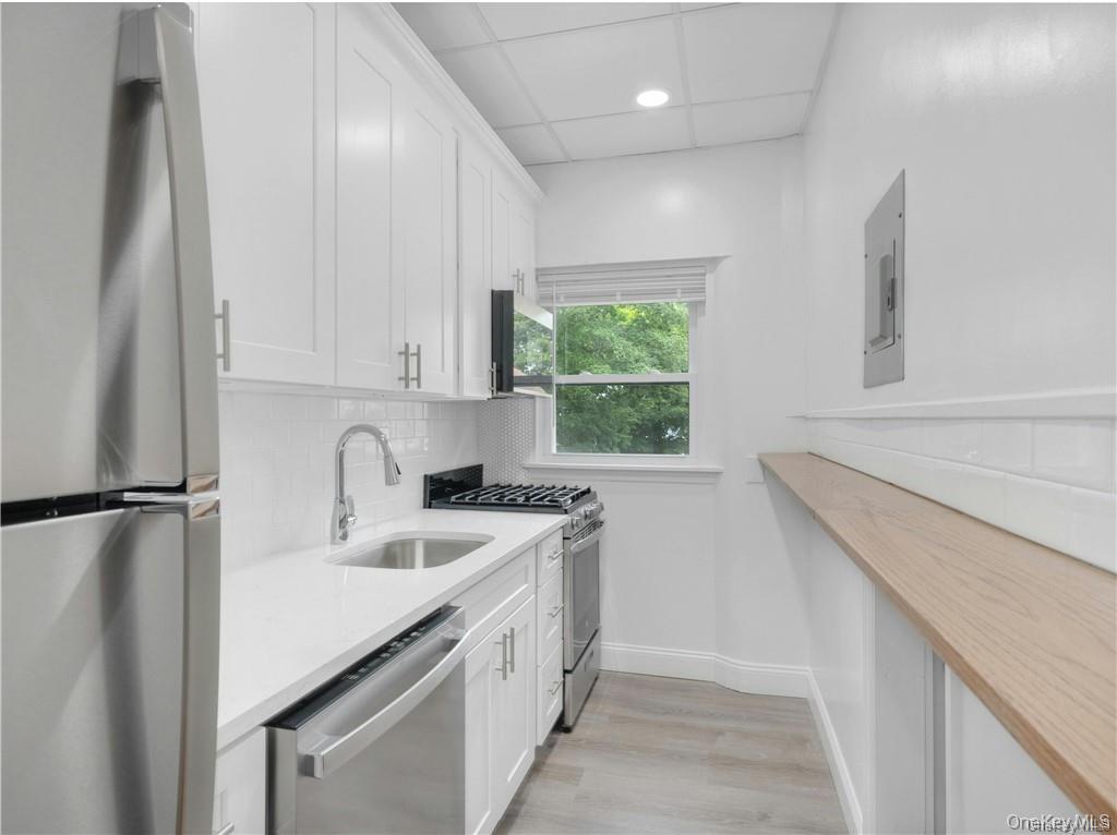 12 Lincoln Place # 2A, Ossining, NY 10562