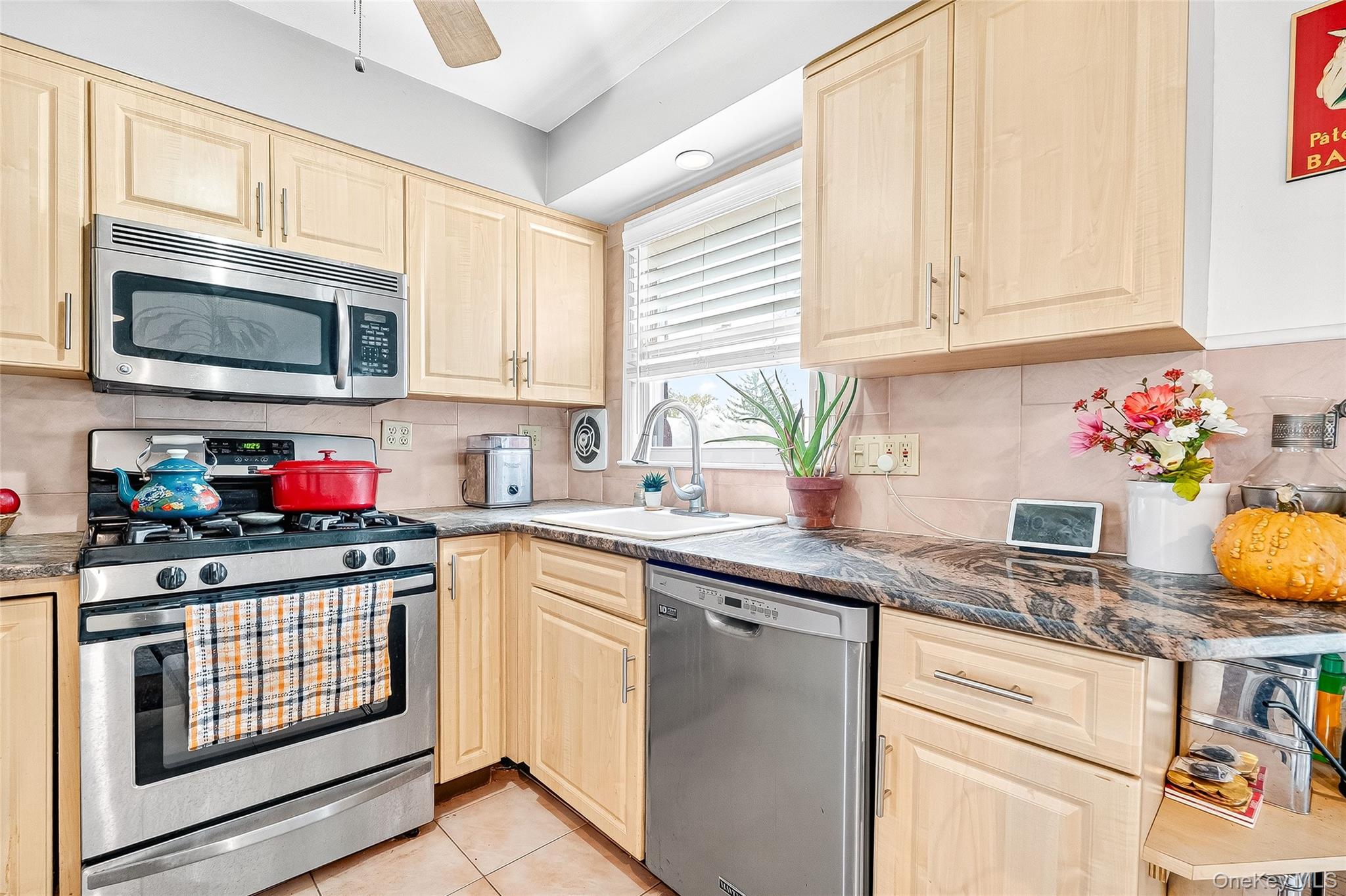 4 Danbury Court # 1306, Suffern, NY 10901