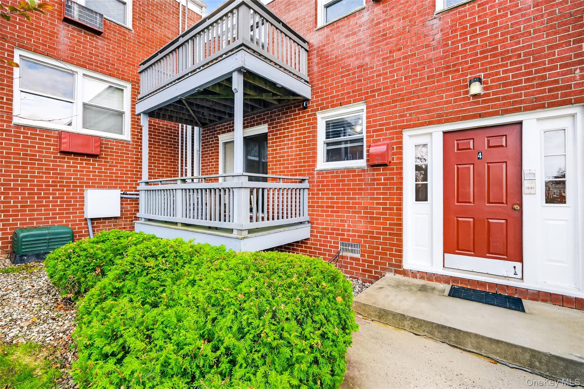 4 Danbury Court # 1306, Suffern, NY 10901