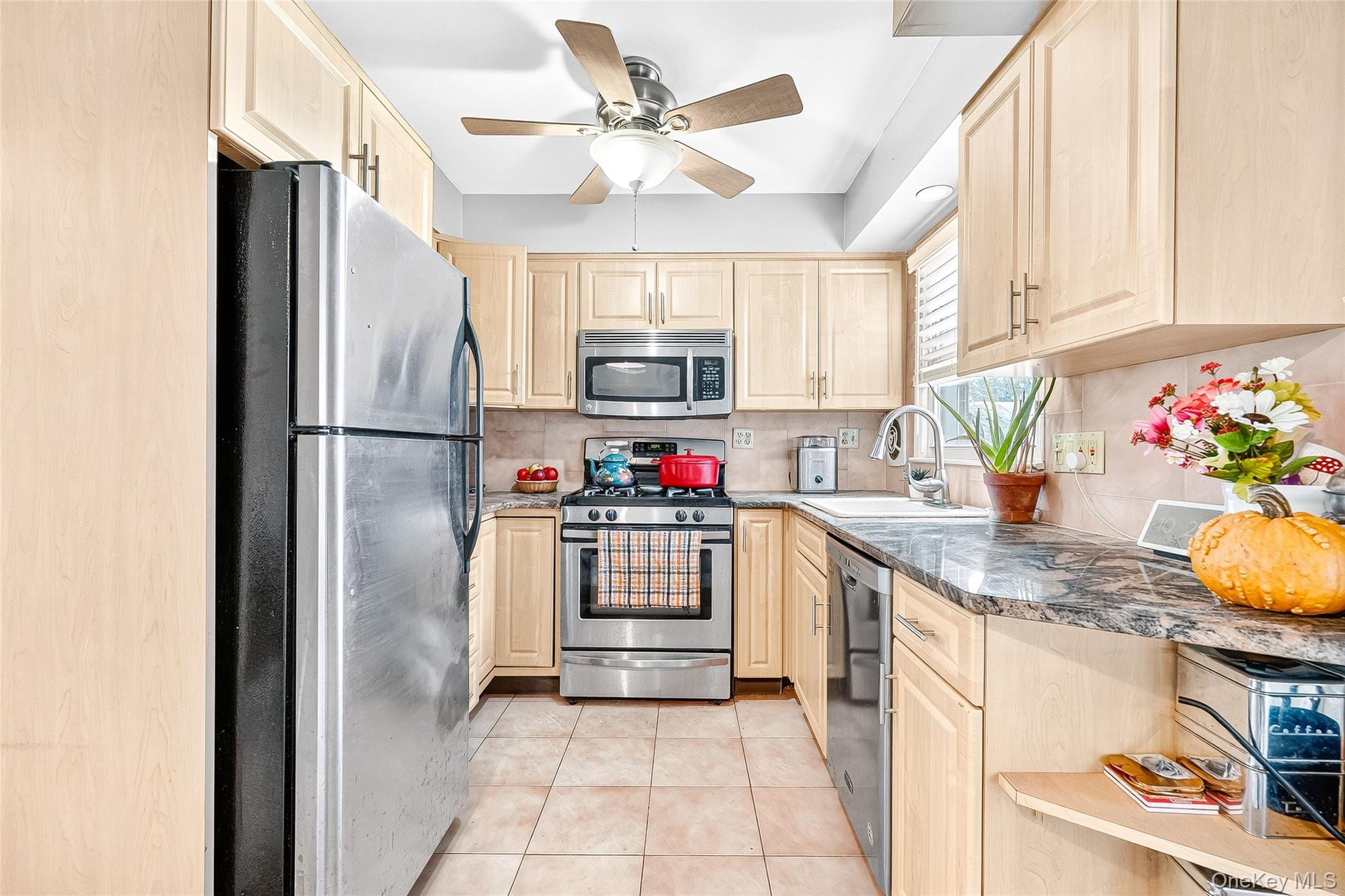 4 Danbury Court # 1306, Suffern, NY 10901