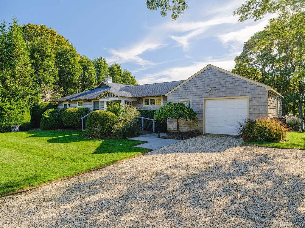 1020 Ruch Lane, Southold, NY 11971