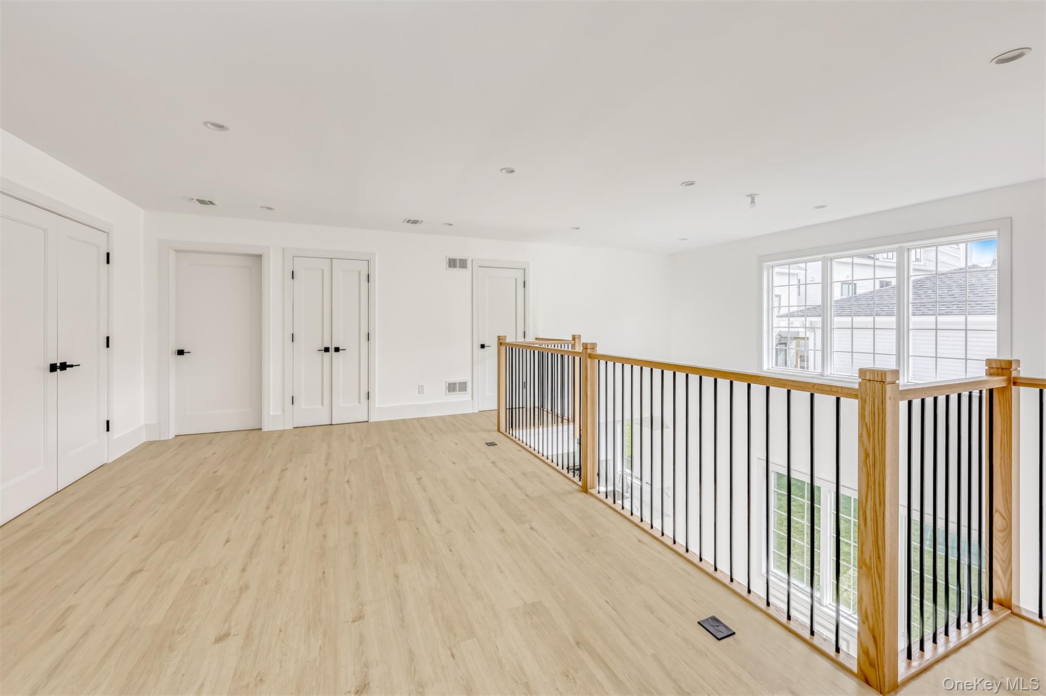 28 Silverwood Circle, Suffern, NY 10901