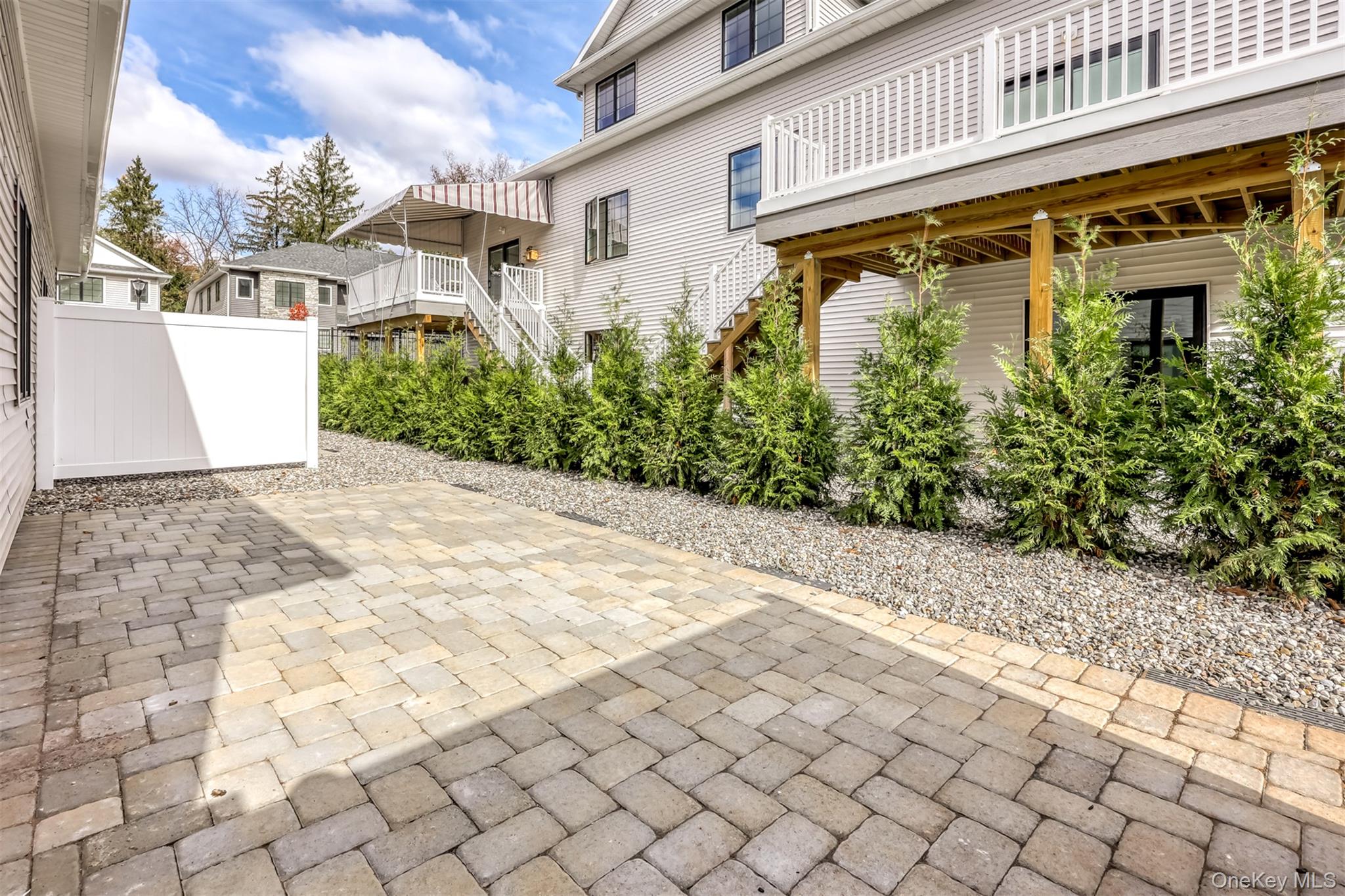 28 Silverwood Circle, Suffern, NY 10901