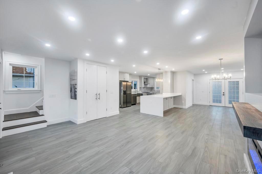 99 N Corona Avenue, Valley Stream, NY 11580