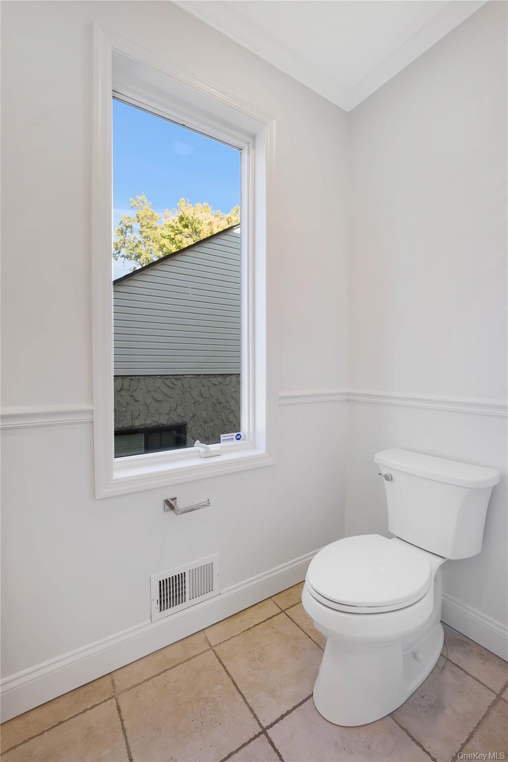 35 Columbia Place, Mount Vernon, NY 10552