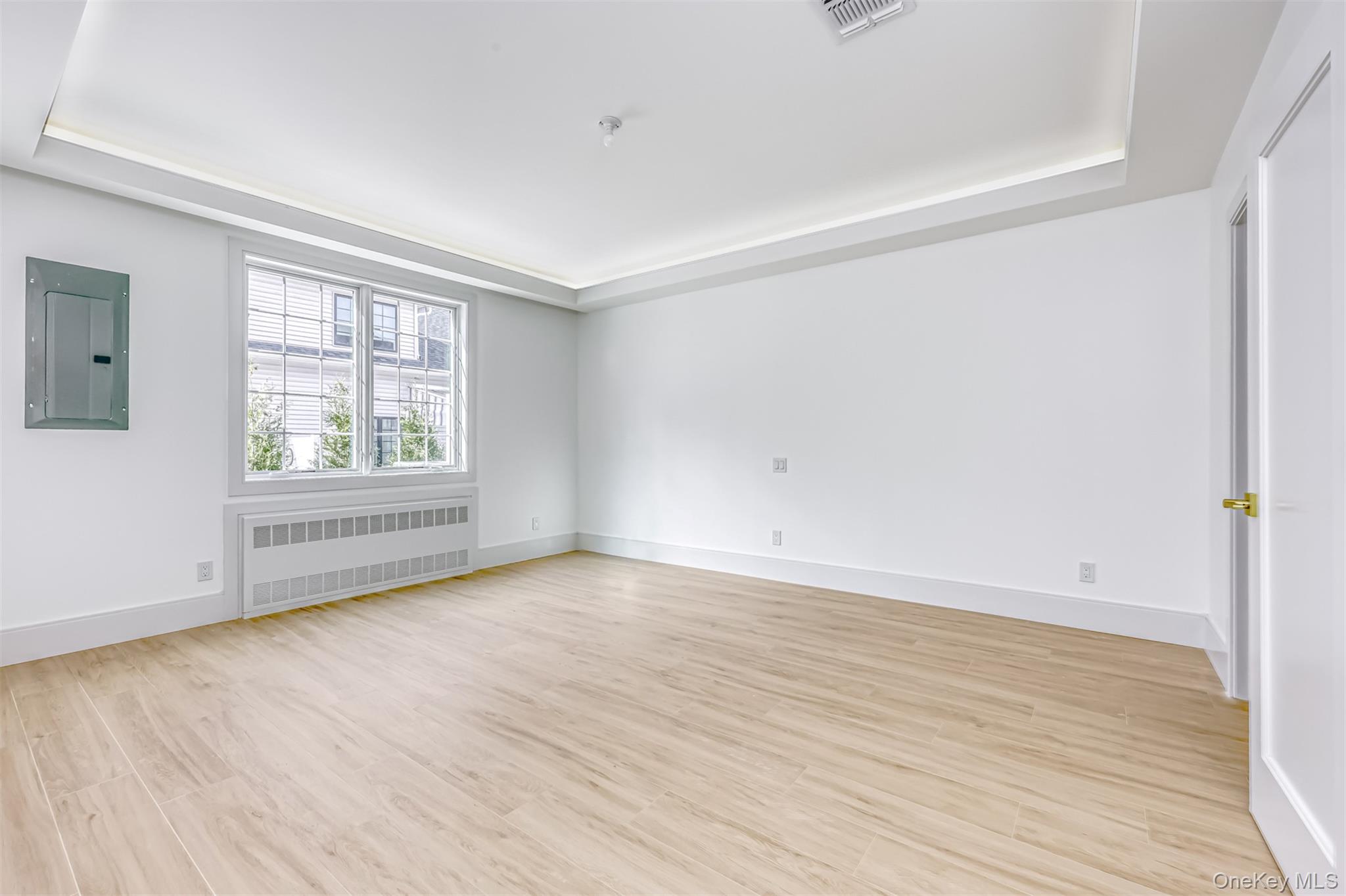 38 Silverwood Circle, Suffern, NY 10901