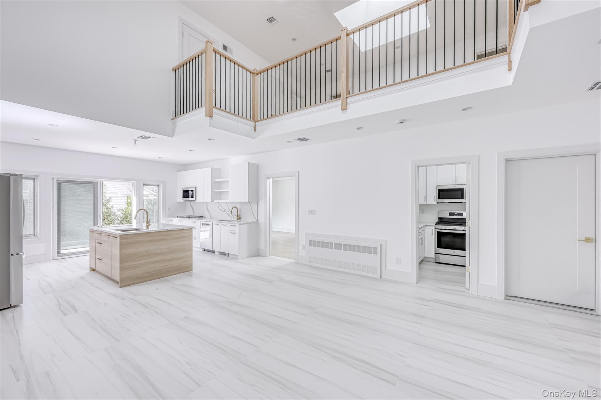 38 Silverwood Circle, Suffern, NY 10901