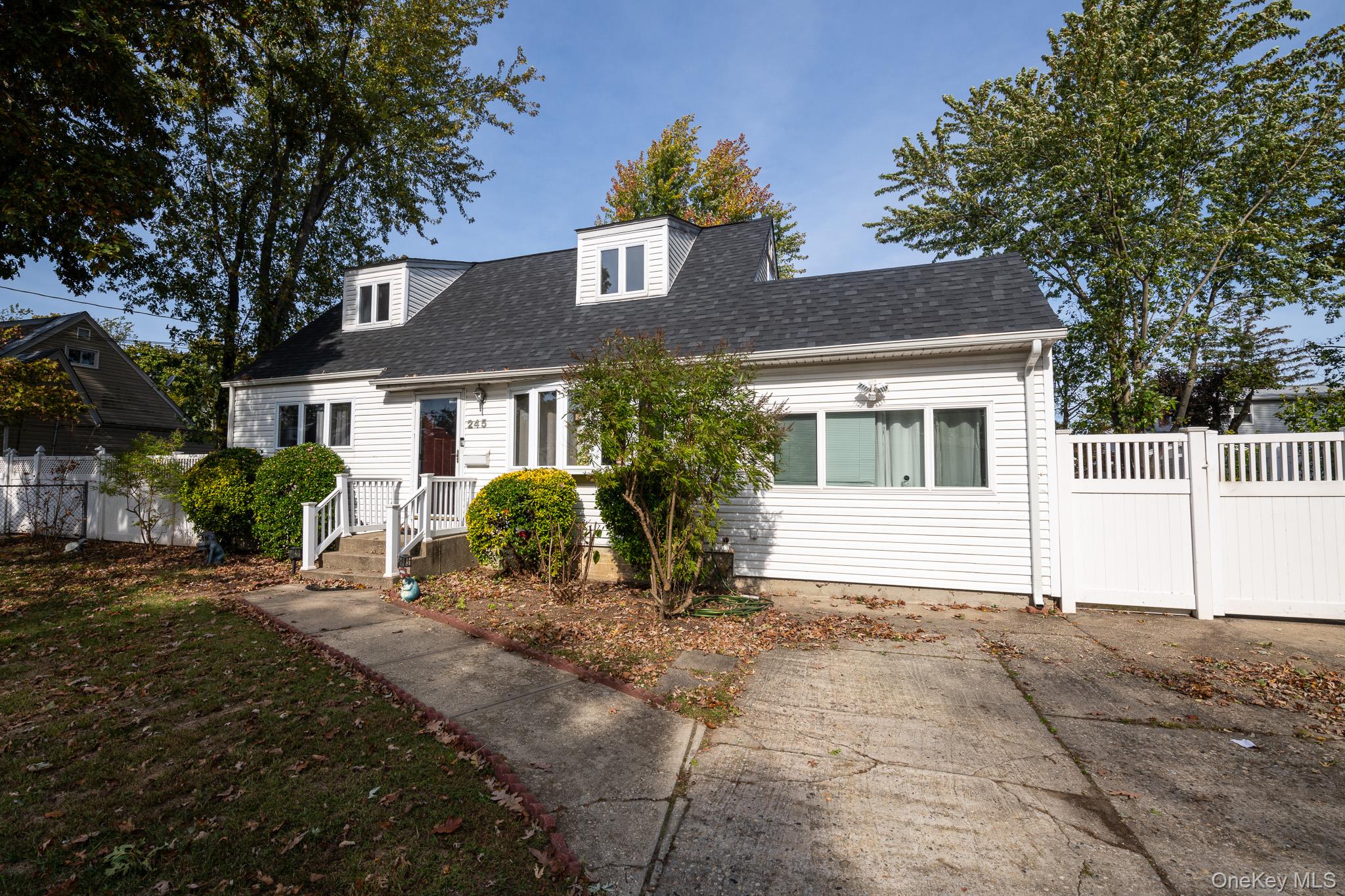 245 Ackerman Street, Central Islip, NY 11722