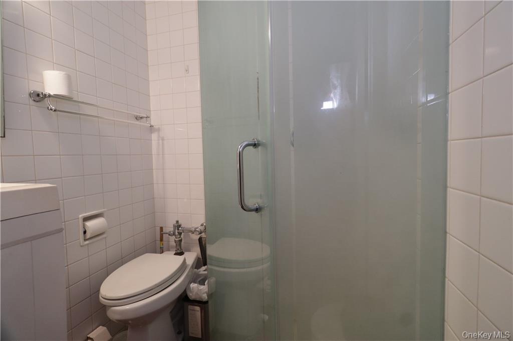 923 E 85th Street, Brooklyn, NY 11236