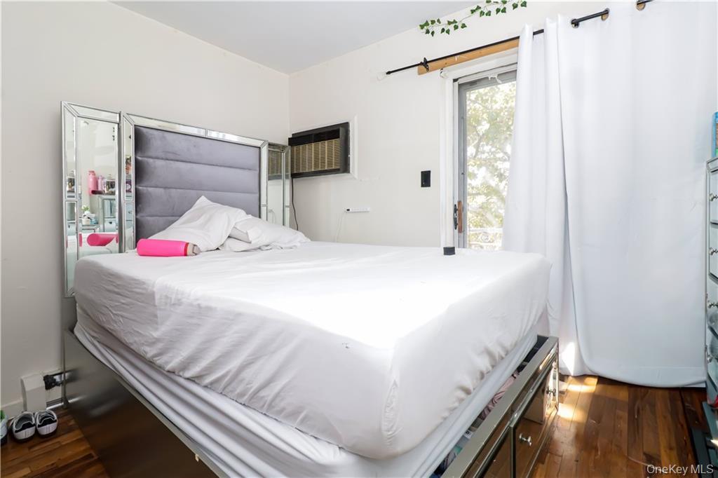 923 E 85th Street, Brooklyn, NY 11236