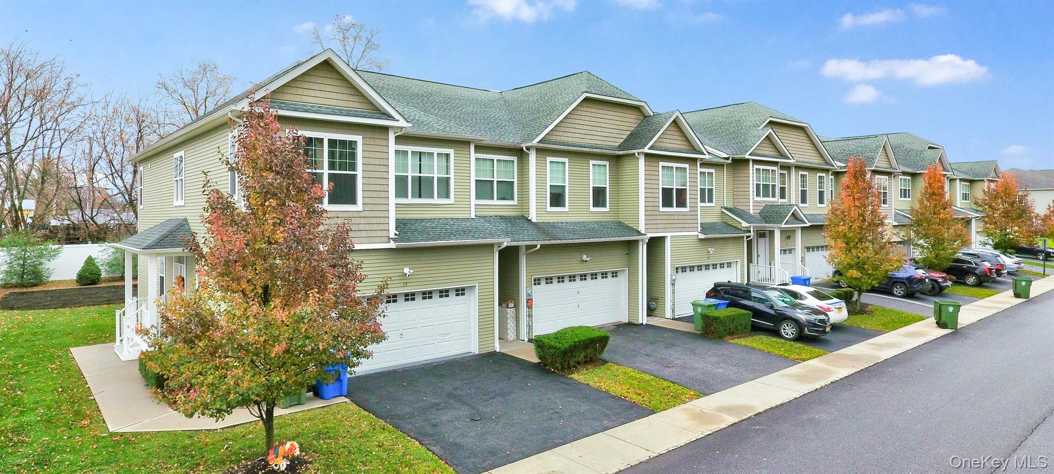 17 Magnolia Park Road, Middletown, NY 10940