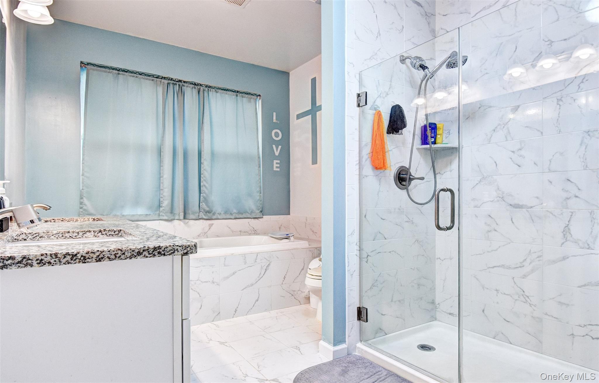 17 Magnolia Park Road, Middletown, NY 10940