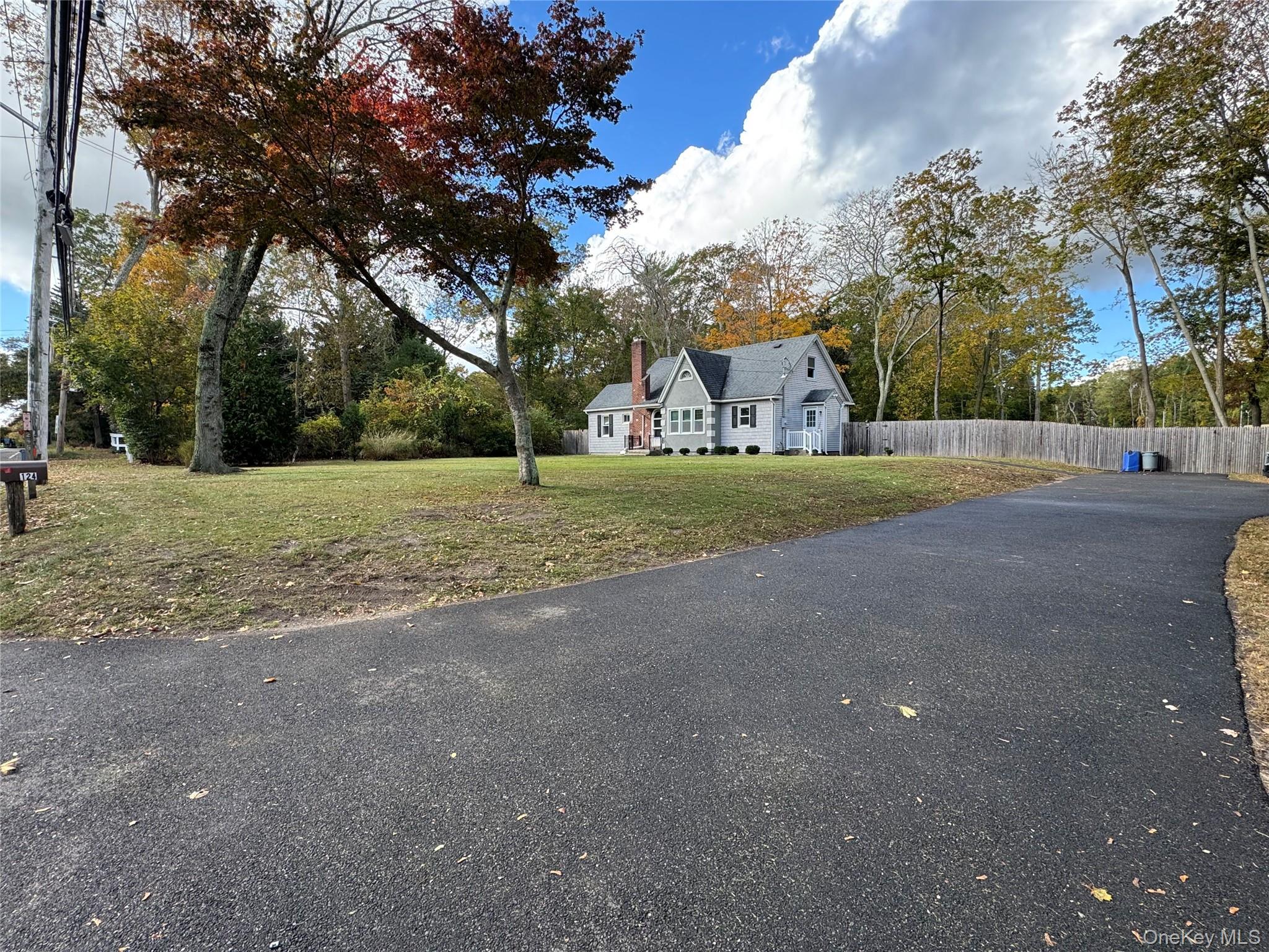 124 Mount Sinai Coram Road, Coram, NY 11727