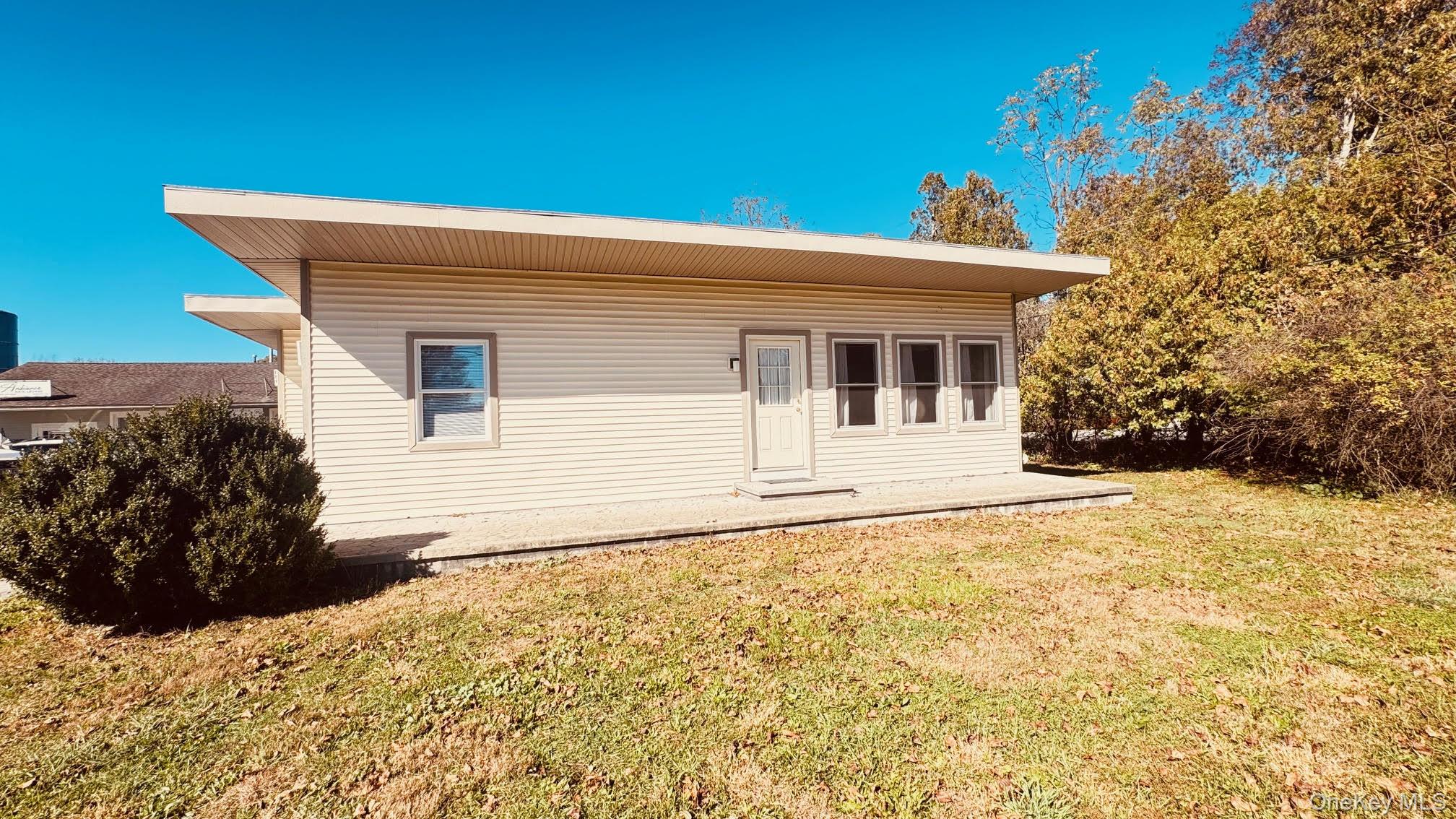 3142 State Route 207, Campbell Hall, NY 10916