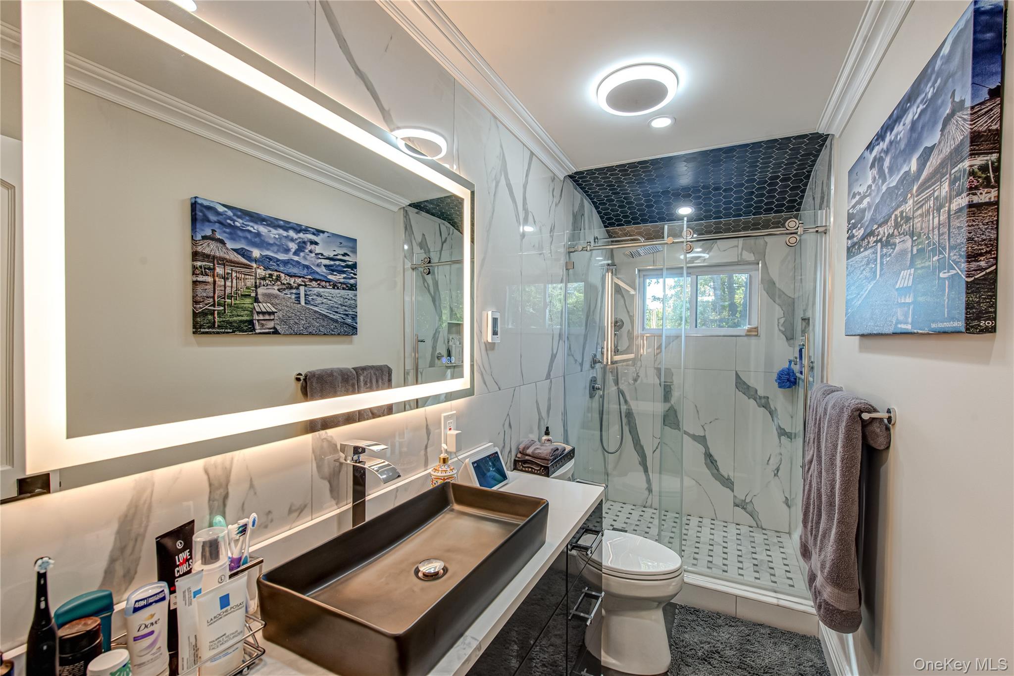 10 Dewey Road, Commack, NY 11725