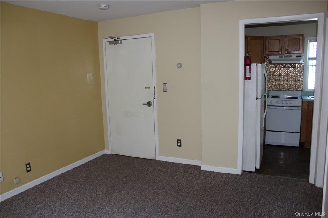 69 Academy Street # C, Poughkeepsie, NY 12601