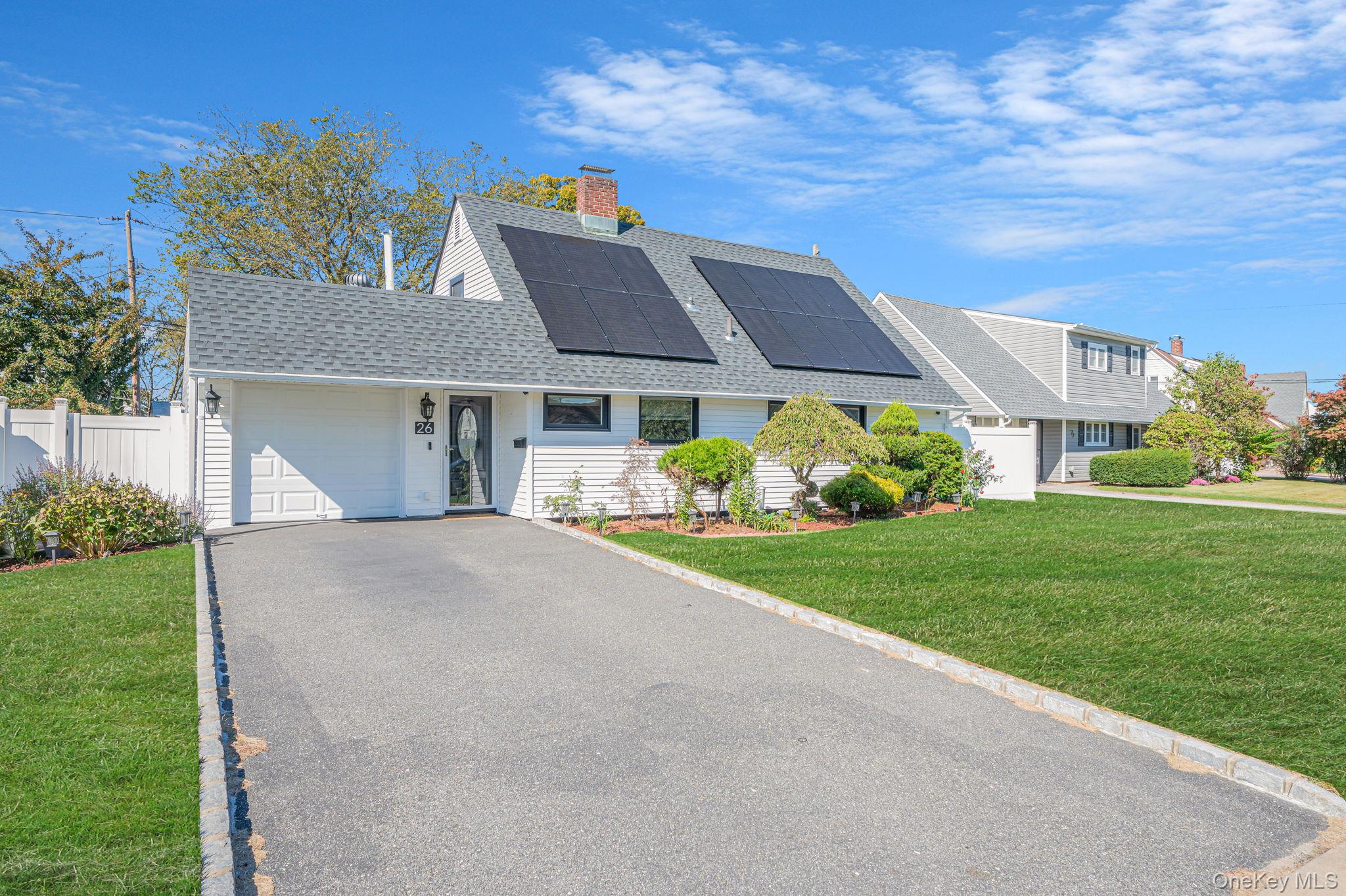 26 Sky Lane, Levittown, NY 11756