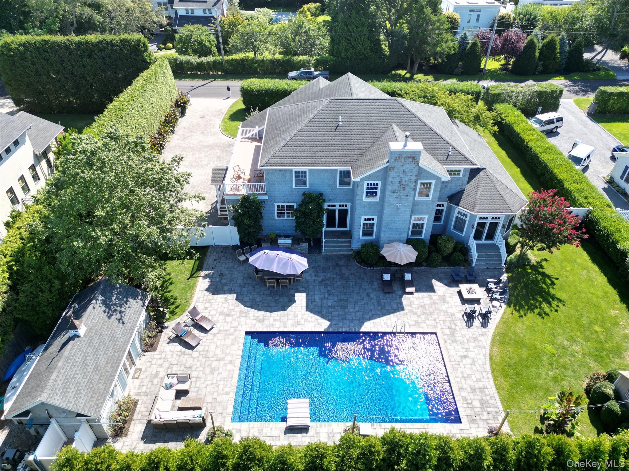 43 Shore Road, Remsenburg, NY 11960