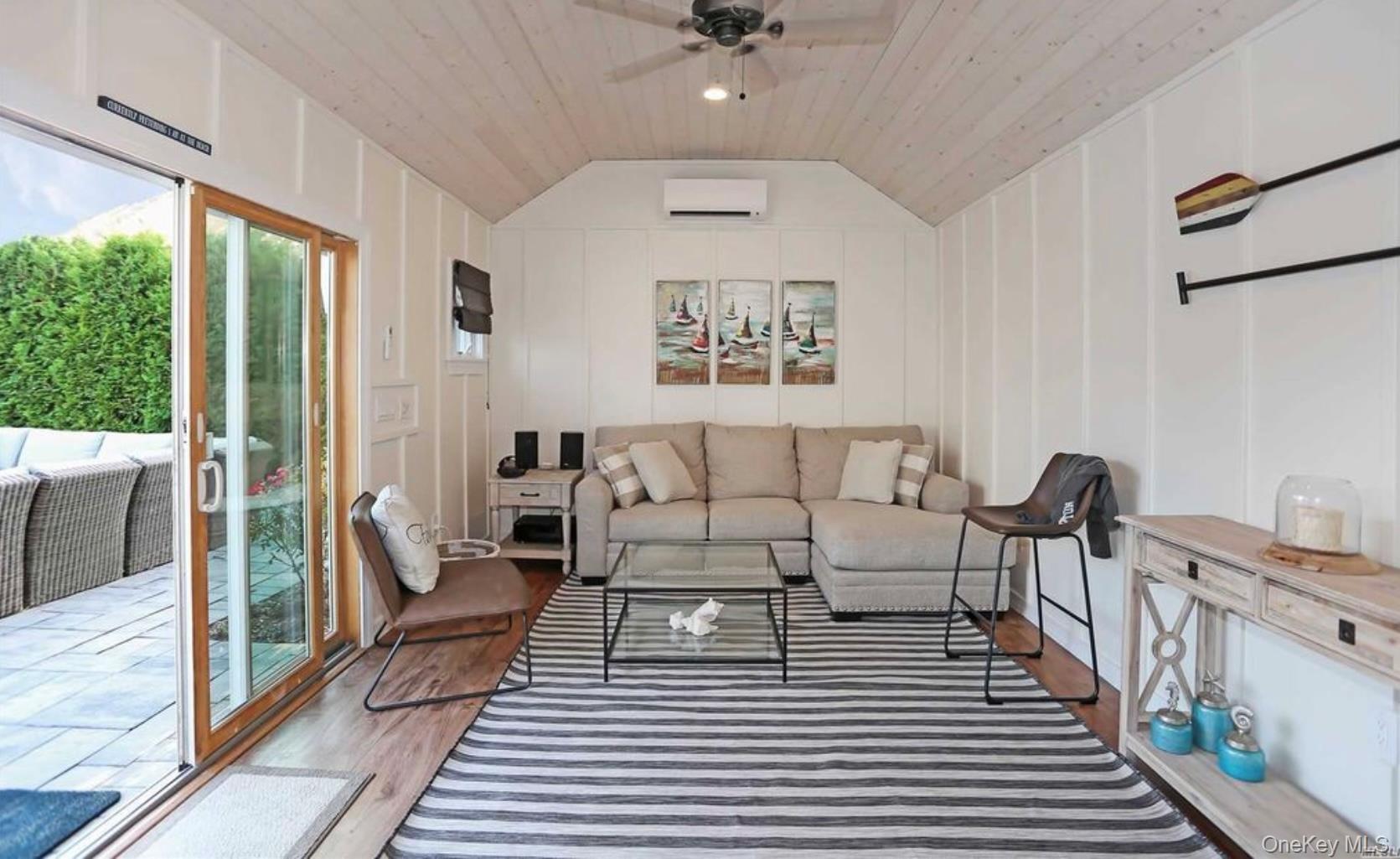 43 Shore Road, Remsenburg, NY 11960