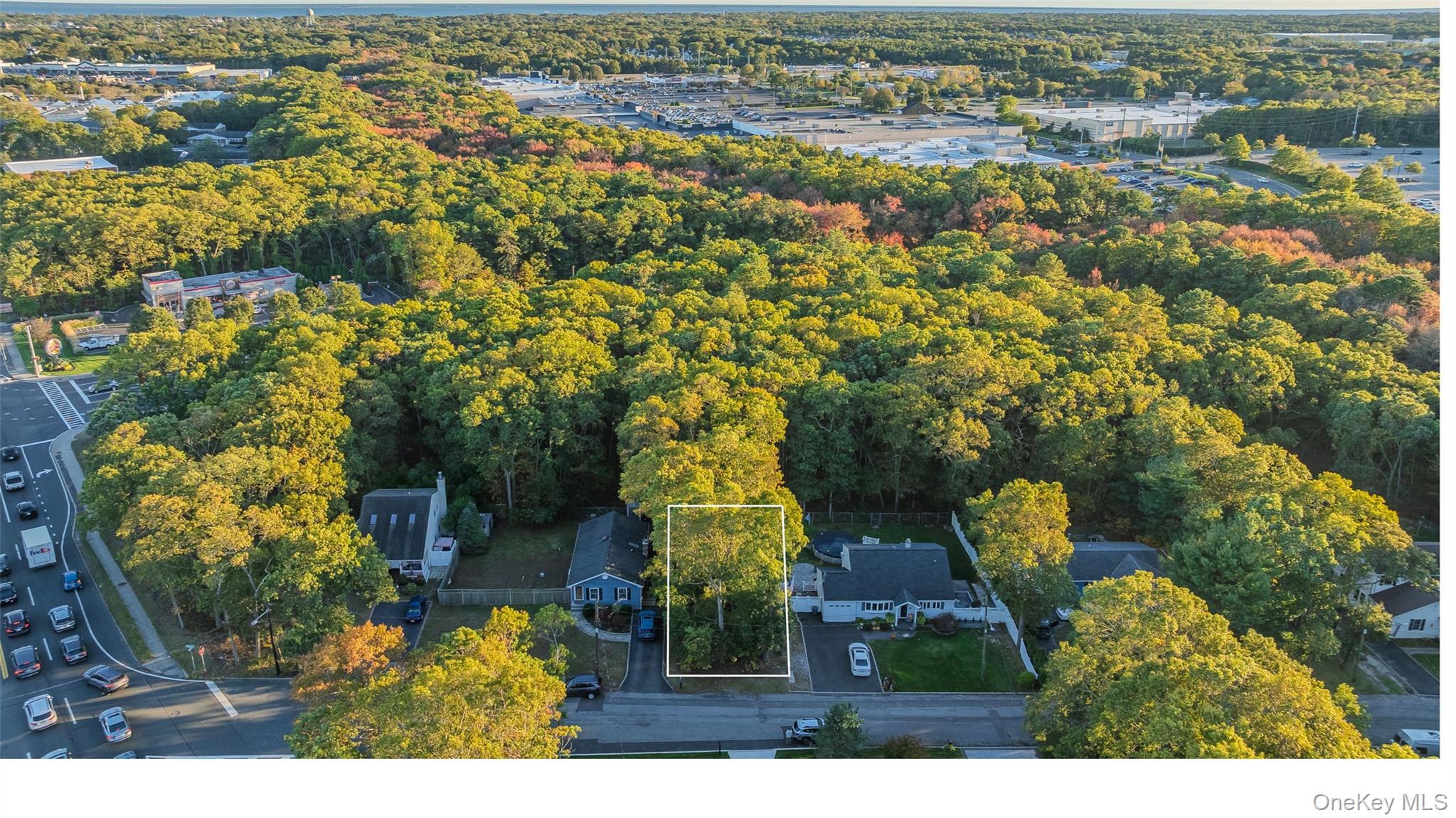 Arlington St, Patchogue, NY 11772