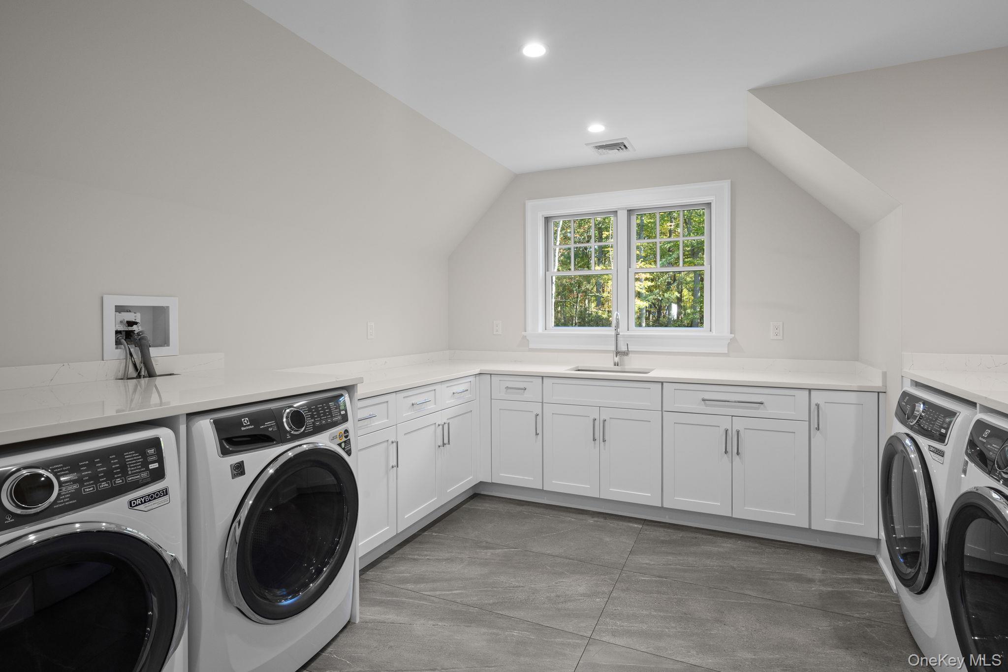 66 Saw Mill Road, Cold Spring Harbor, NY 11724