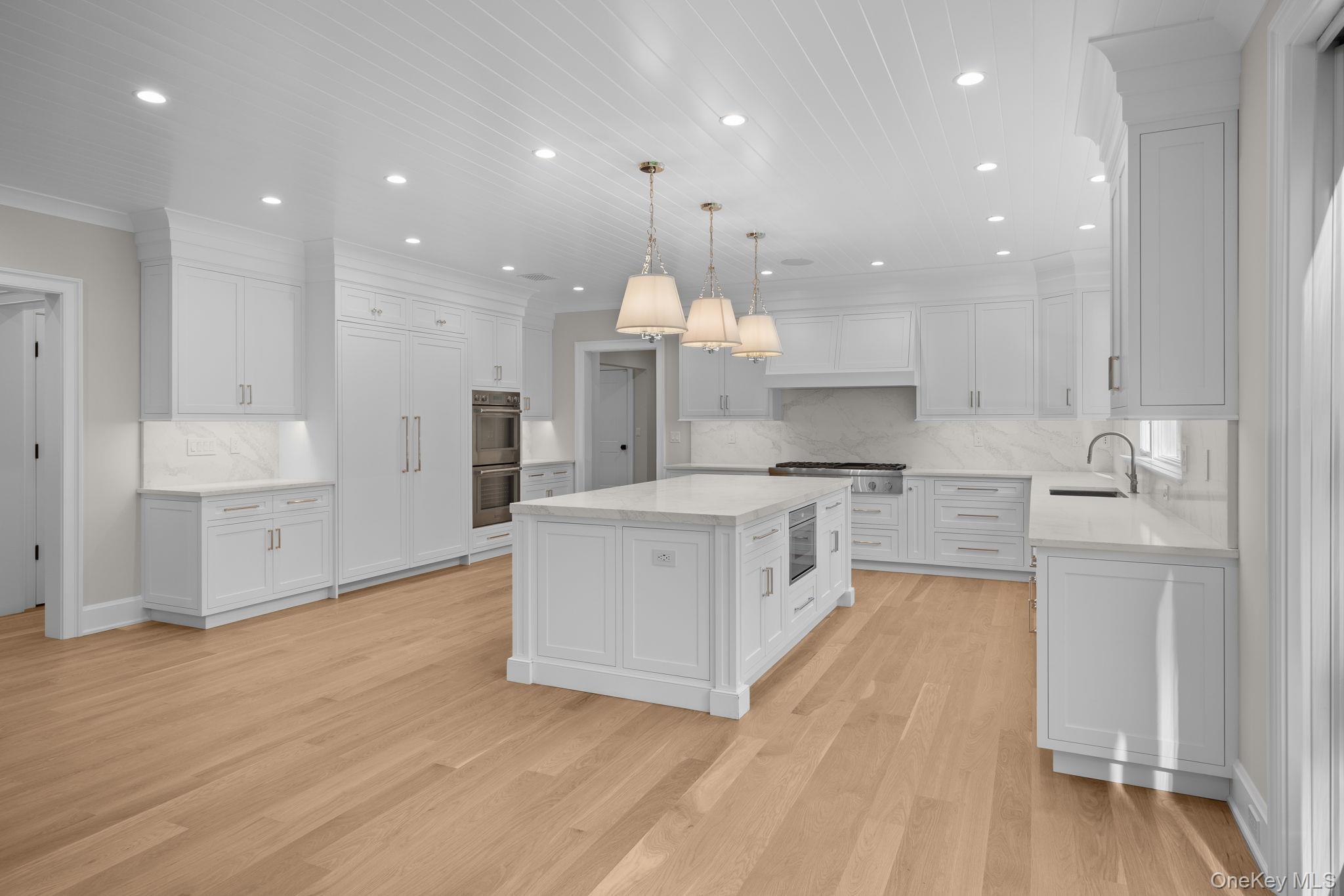 66 Saw Mill Road, Cold Spring Harbor, NY 11724