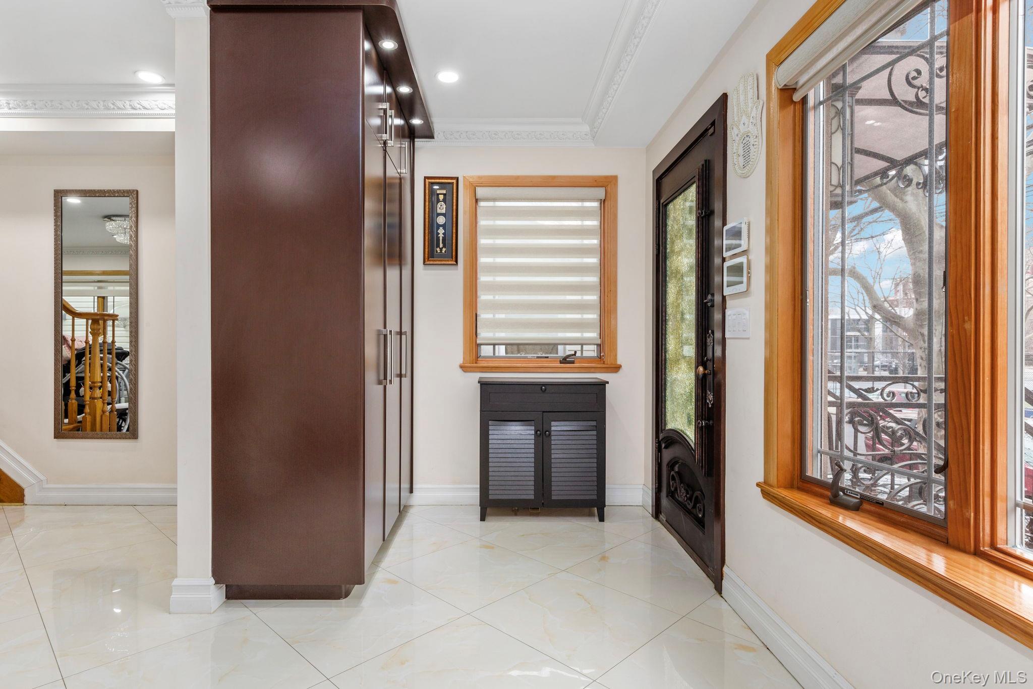 158-18 77th Avenue, Flushing, NY 11366