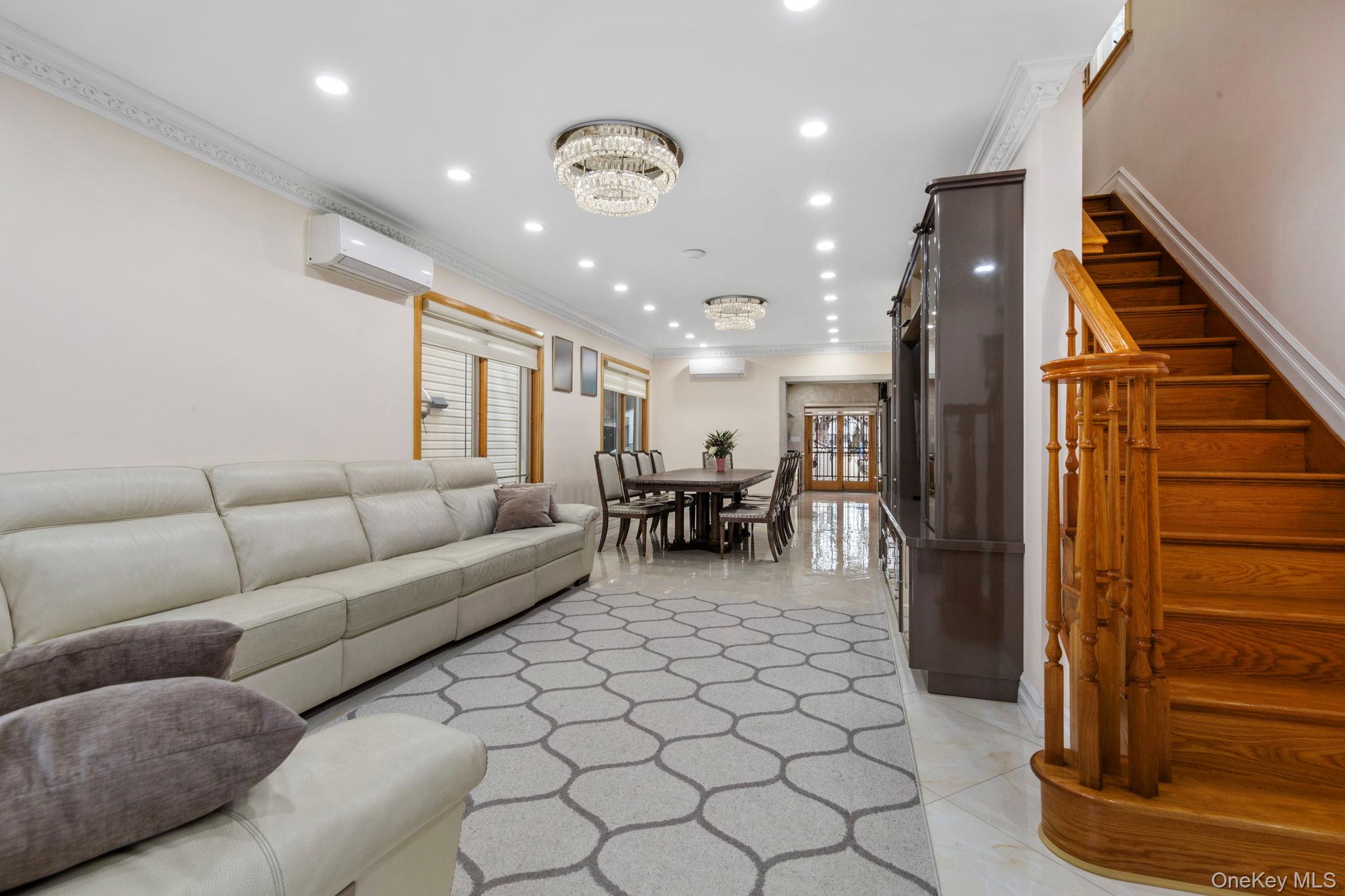 158-18 77th Avenue, Flushing, NY 11366