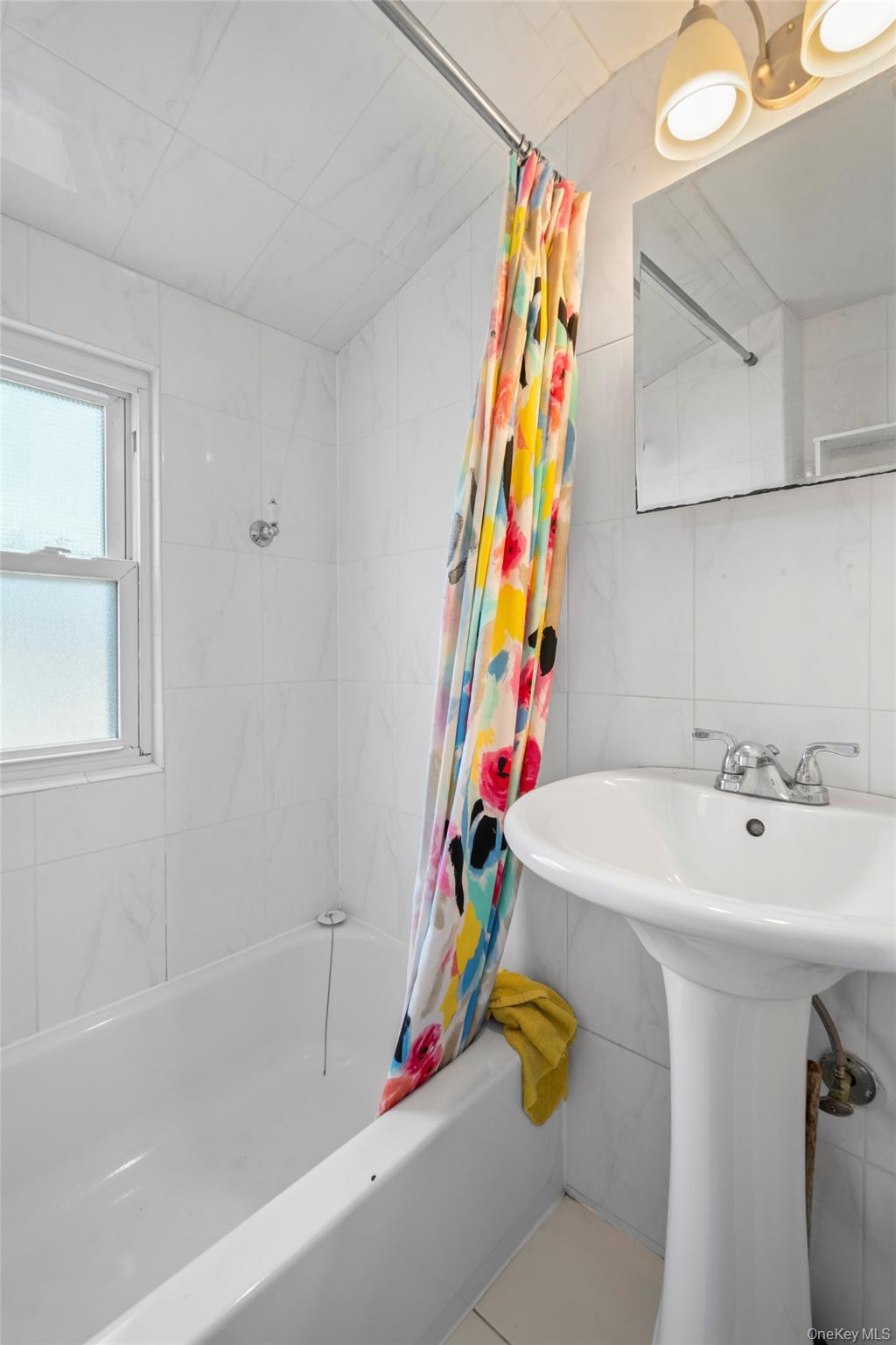 2197 6th Street, East Meadow, NY 11554