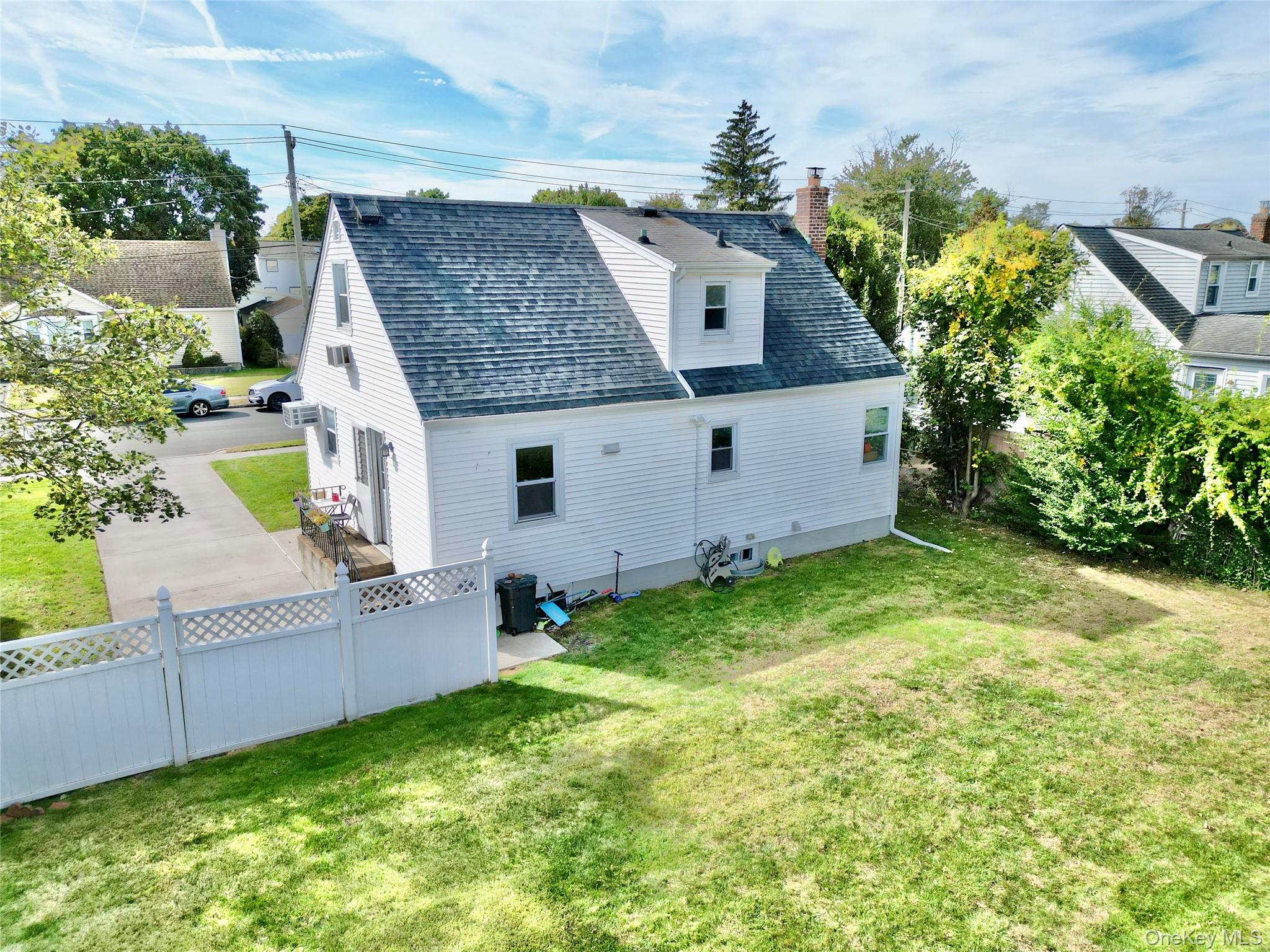 2197 6th Street, East Meadow, NY 11554