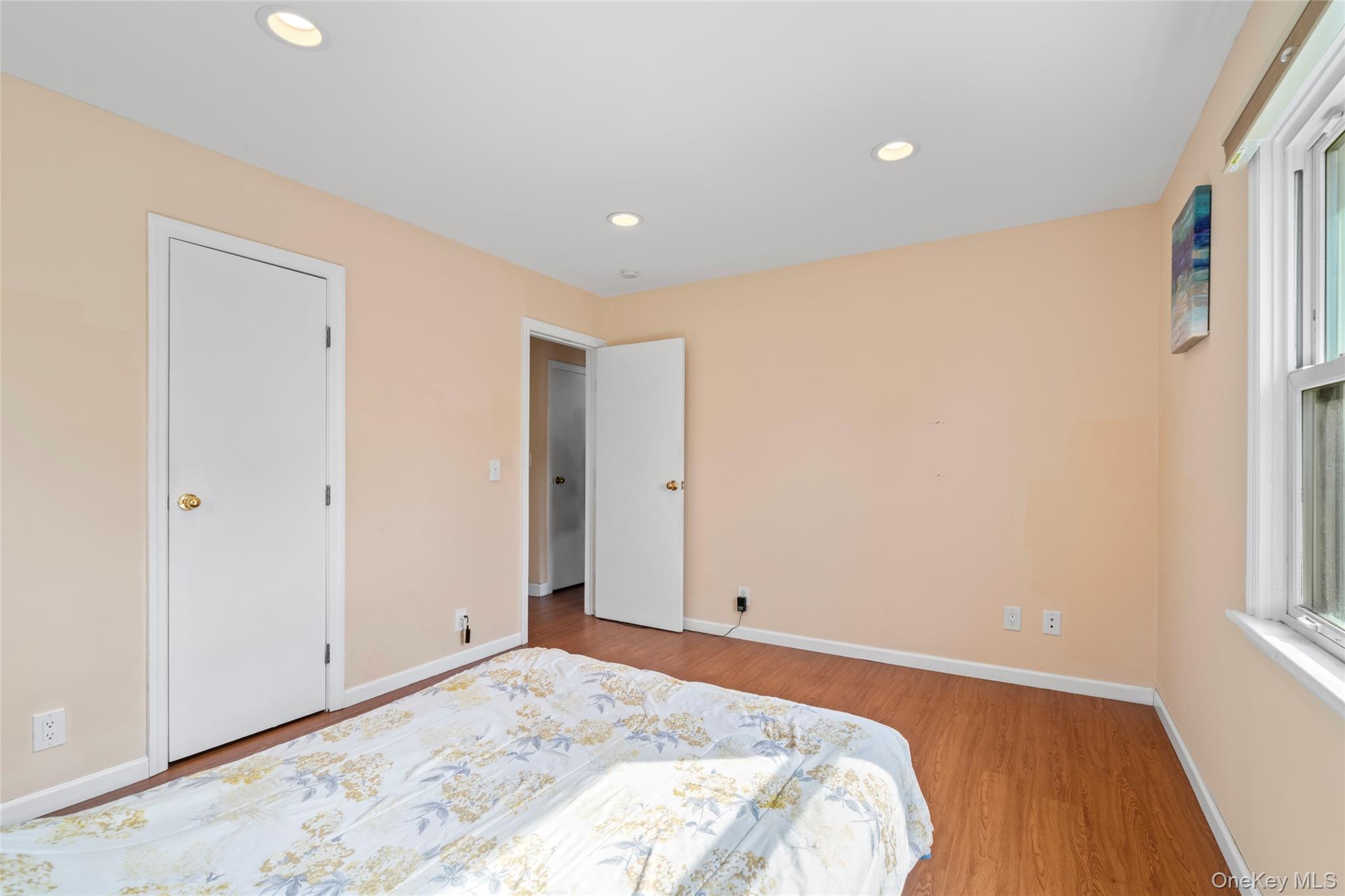 2197 6th Street, East Meadow, NY 11554