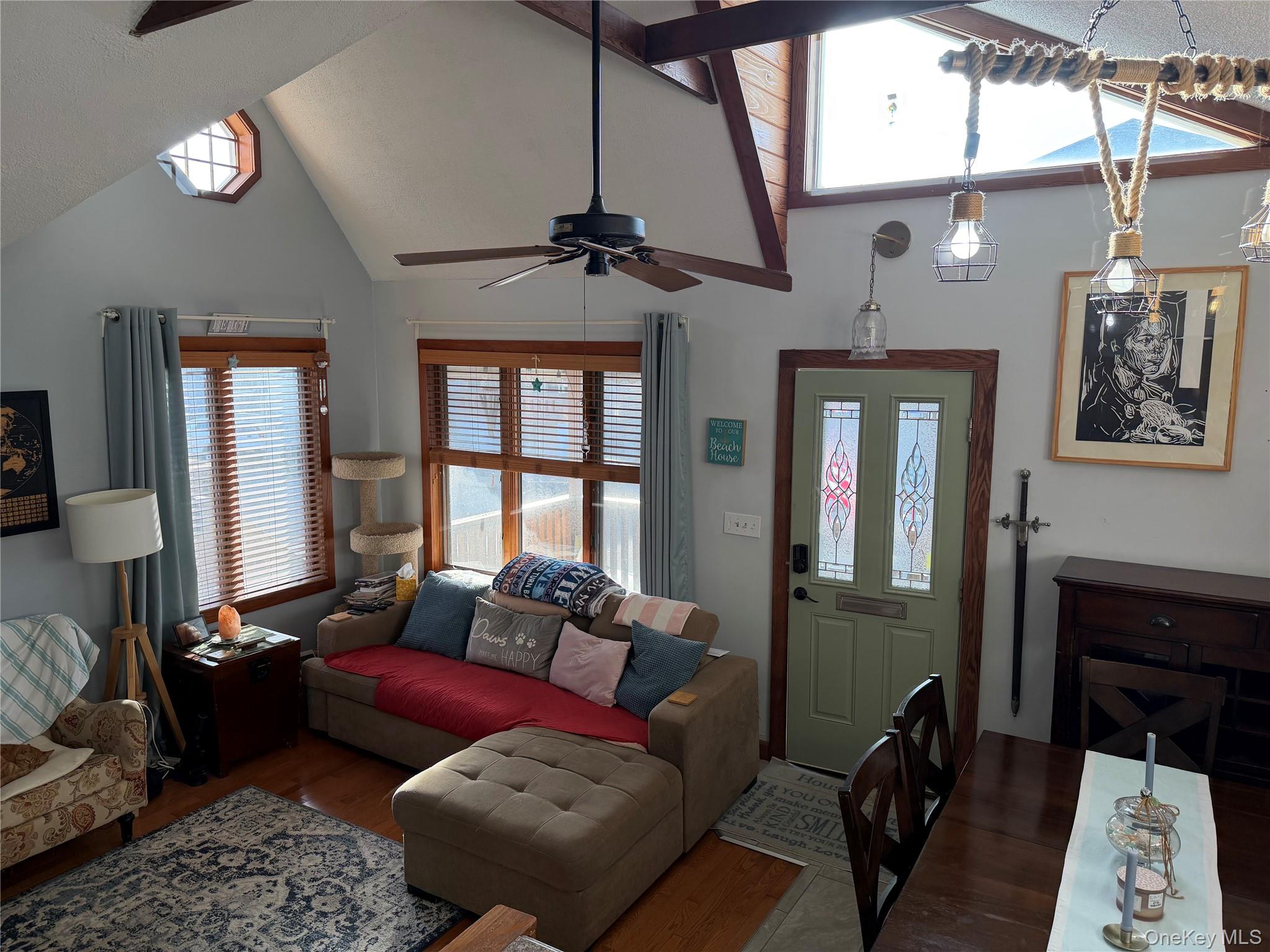 84 Georgia Avenue, Long Beach, NY 11561