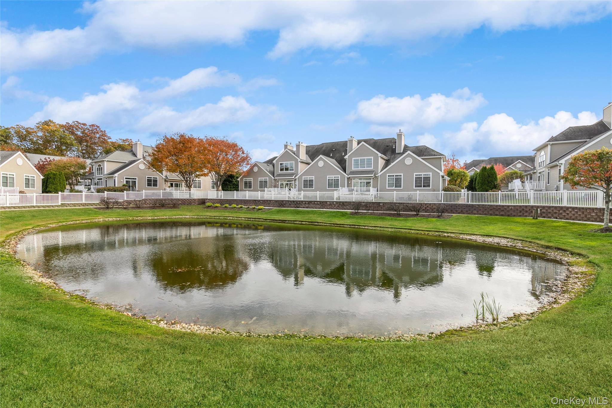 95 Cove Lane, East Setauket, NY 11733