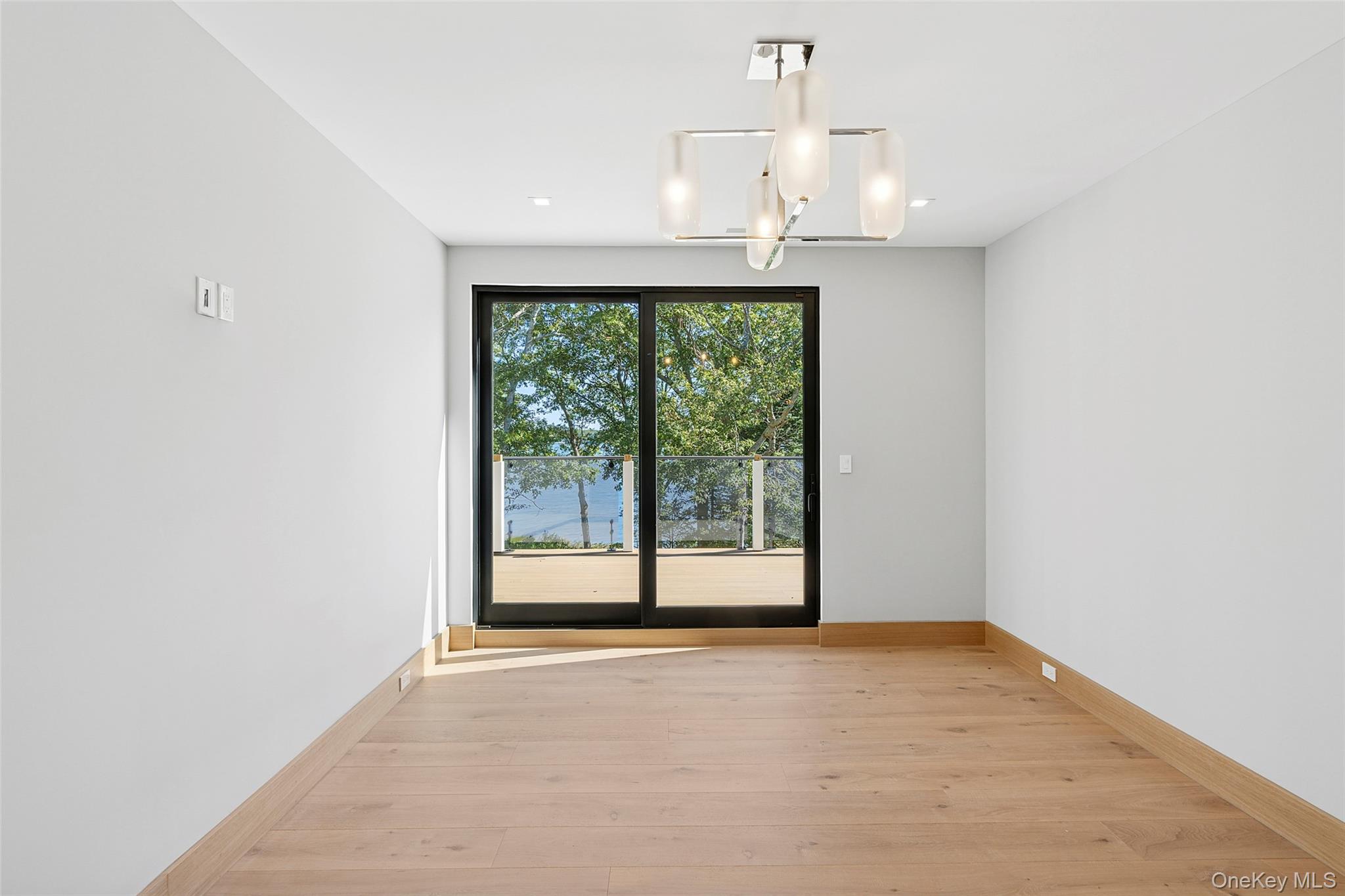 35 Springwood Way, East Hampton, NY 11937