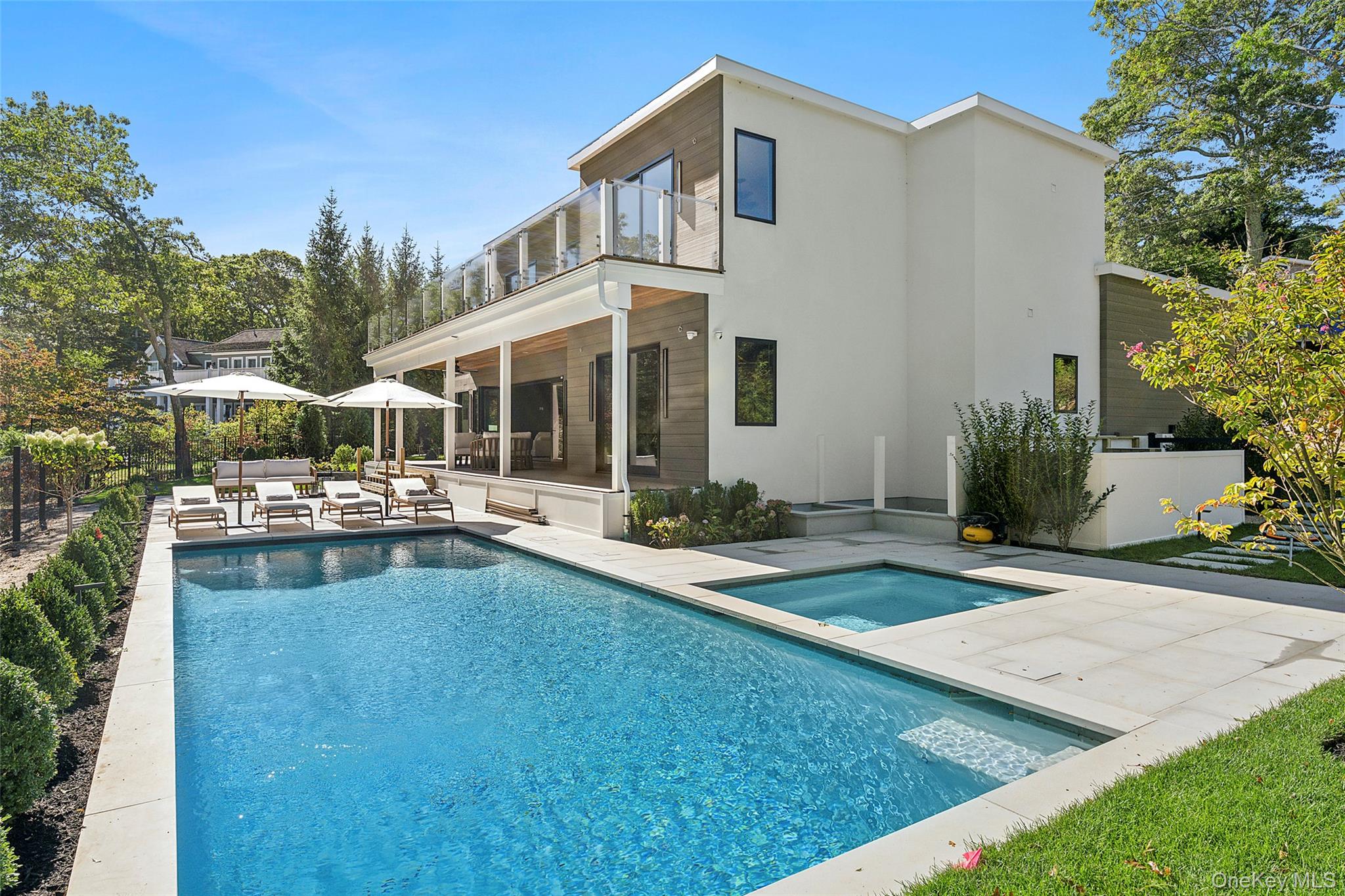 35 Springwood Way, East Hampton, NY 11937