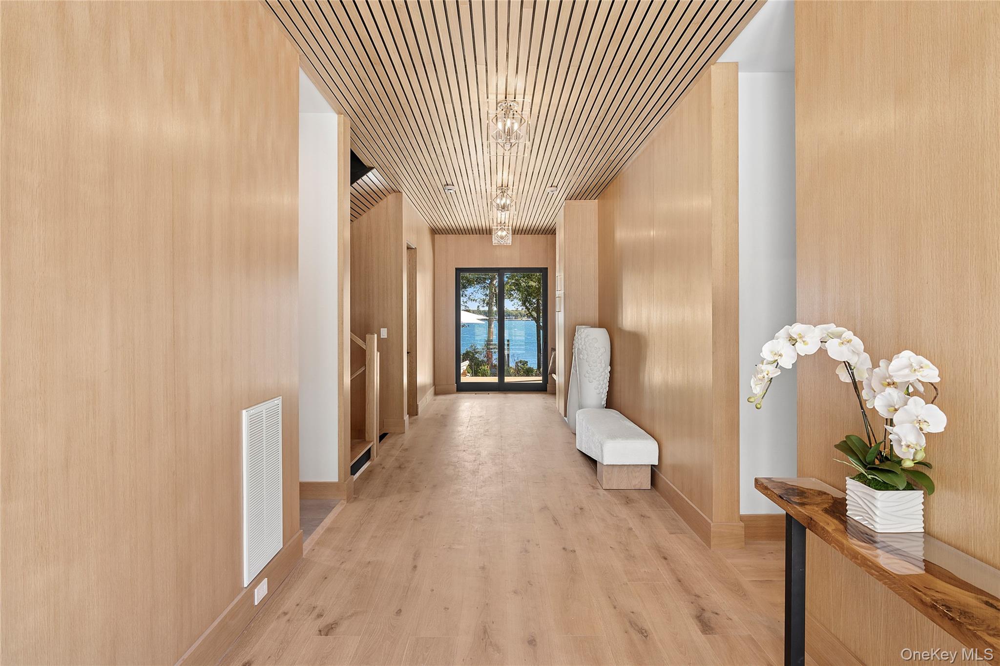 35 Springwood Way, East Hampton, NY 11937