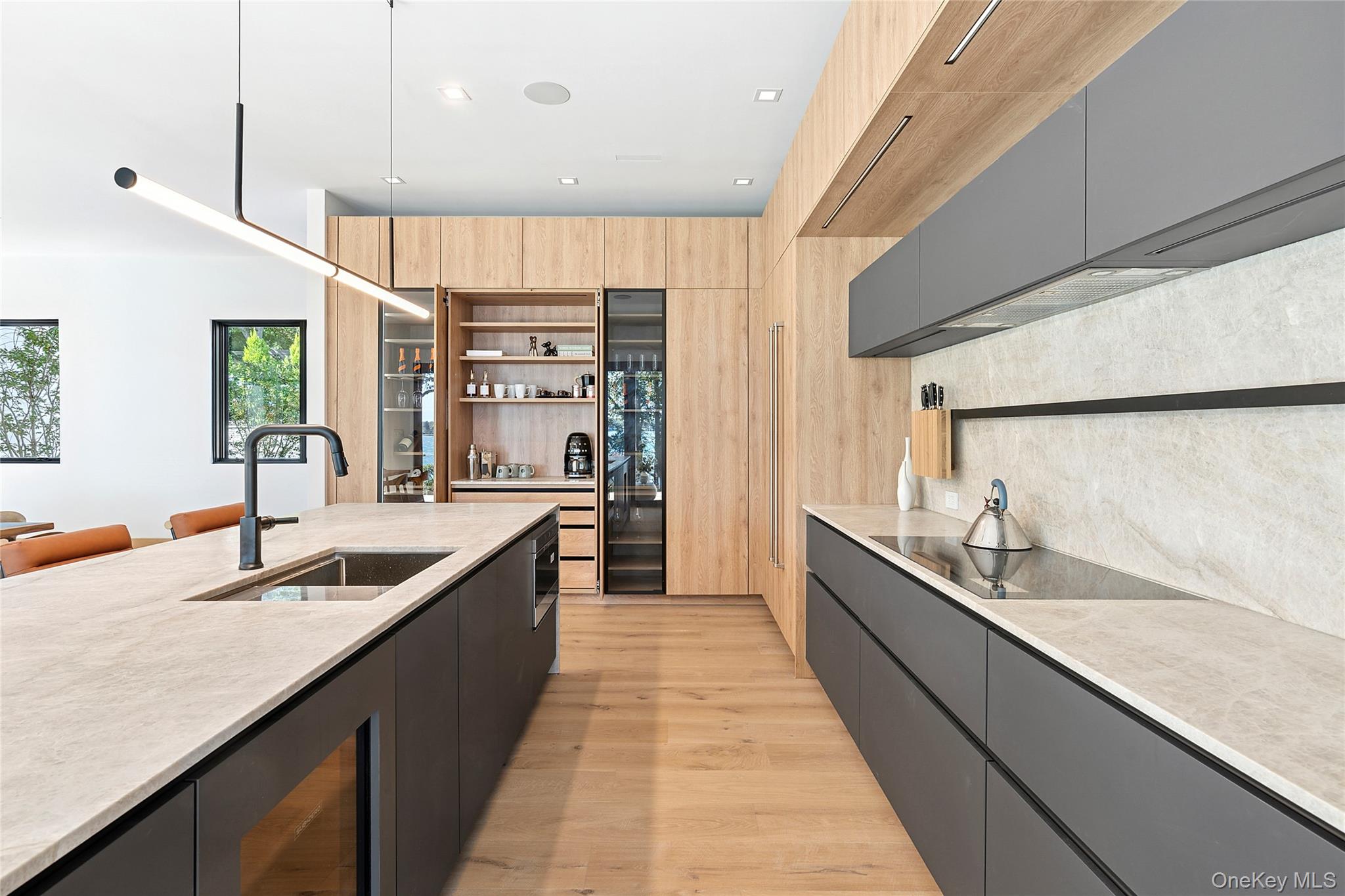 35 Springwood Way, East Hampton, NY 11937