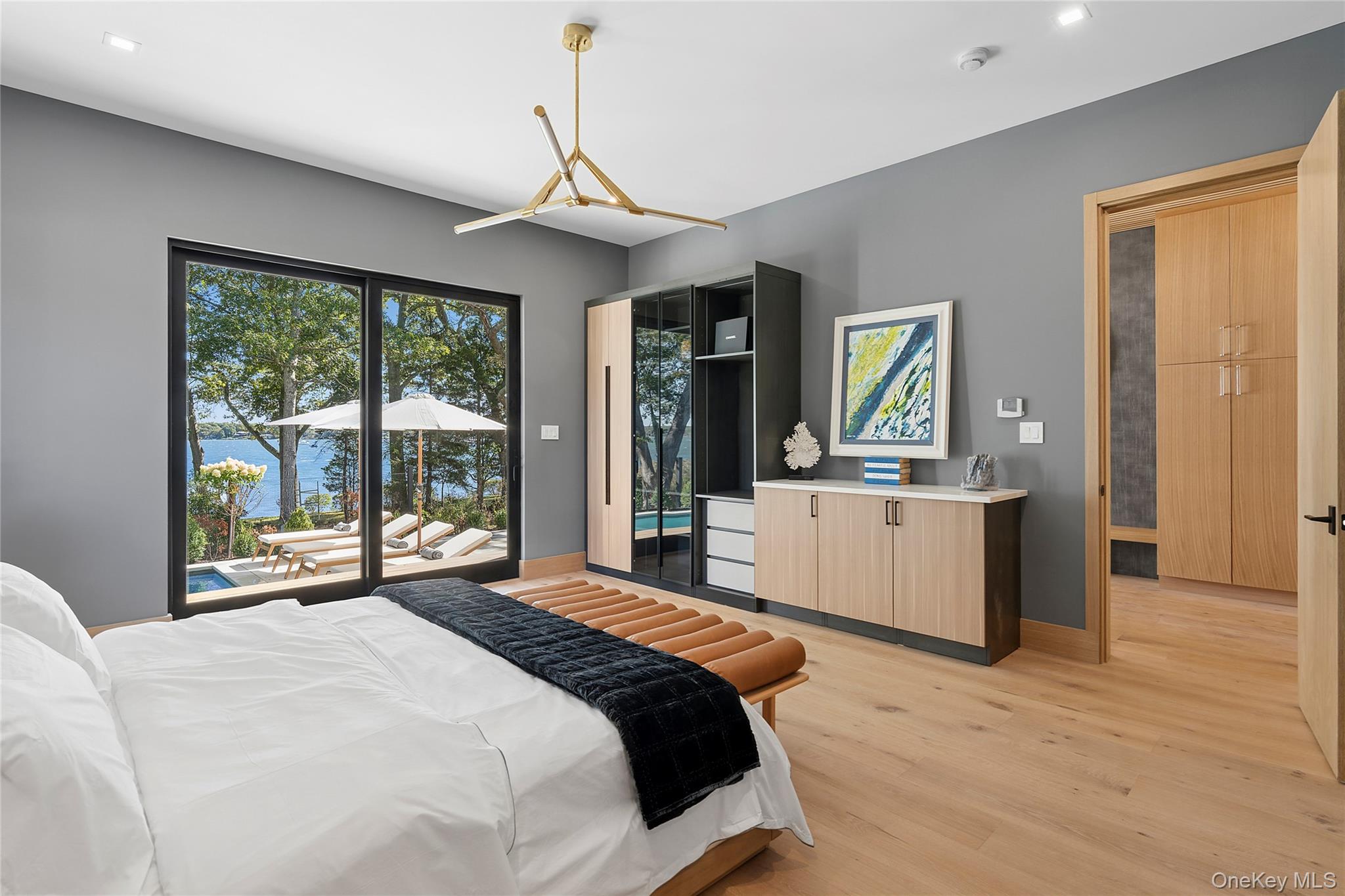 35 Springwood Way, East Hampton, NY 11937