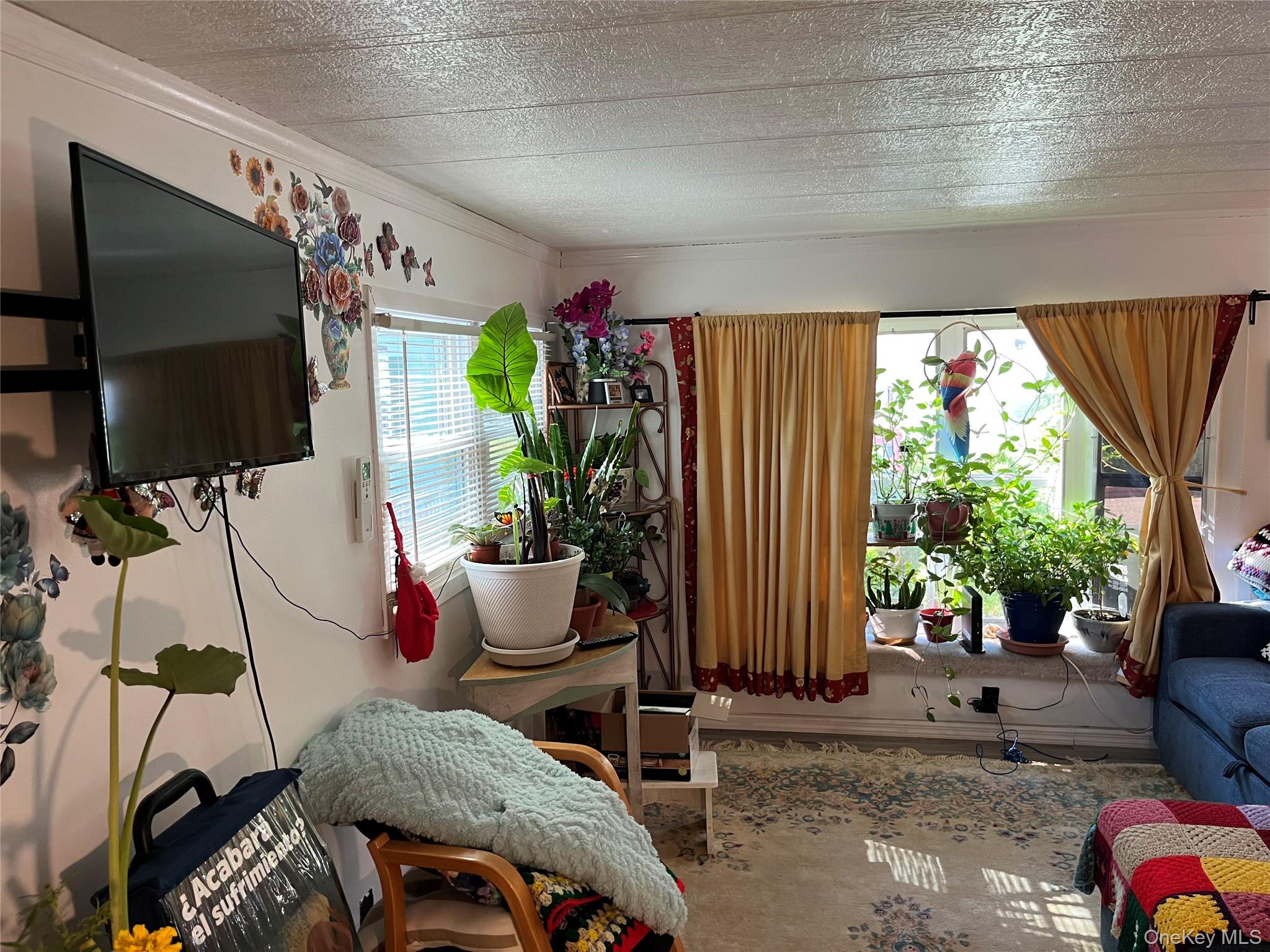 37-64 HUBBARD AVE, Riverhead, NY 11901