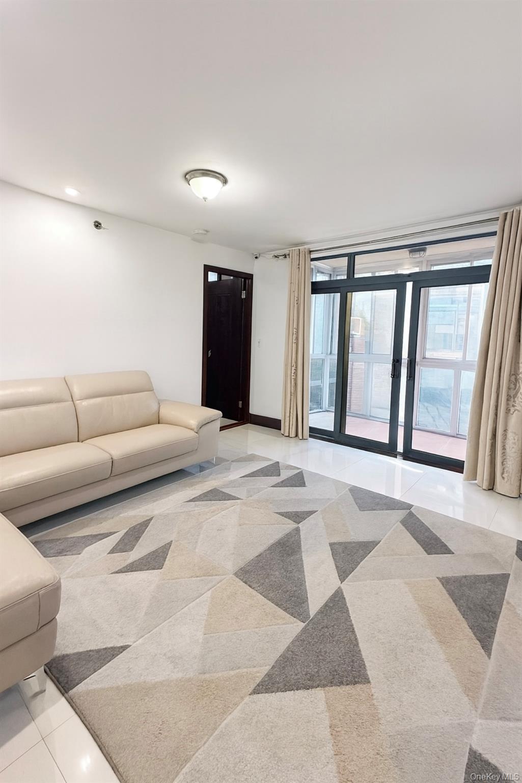 13229 Blossom Avenue # 6, Flushing, NY 11355