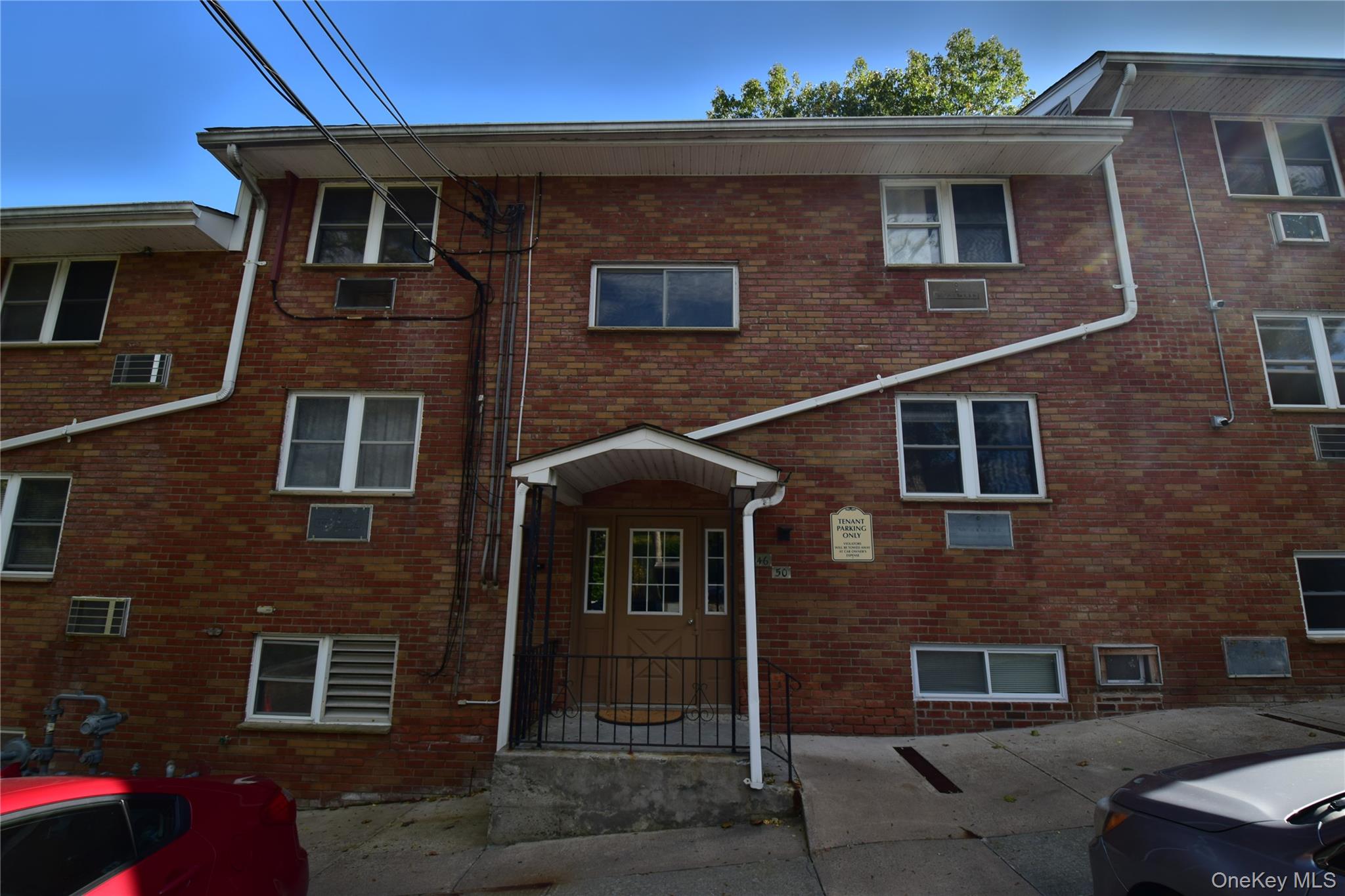 51 Leroy Place, Newburgh, NY 12550