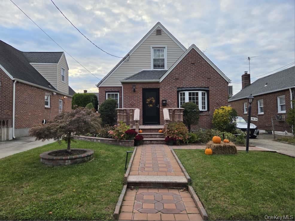 11418 238th Street, Elmont, NY 11003