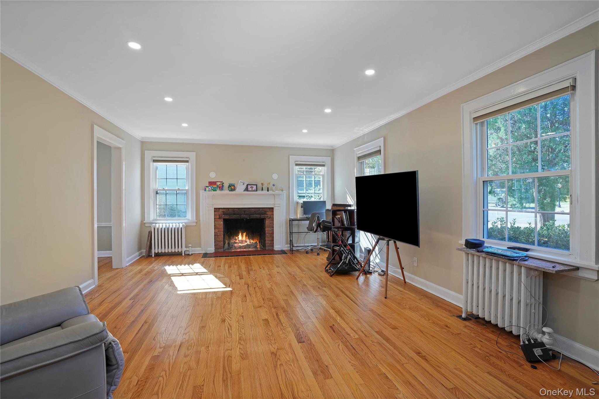 8 Craven Lane, White Plains, NY 10605