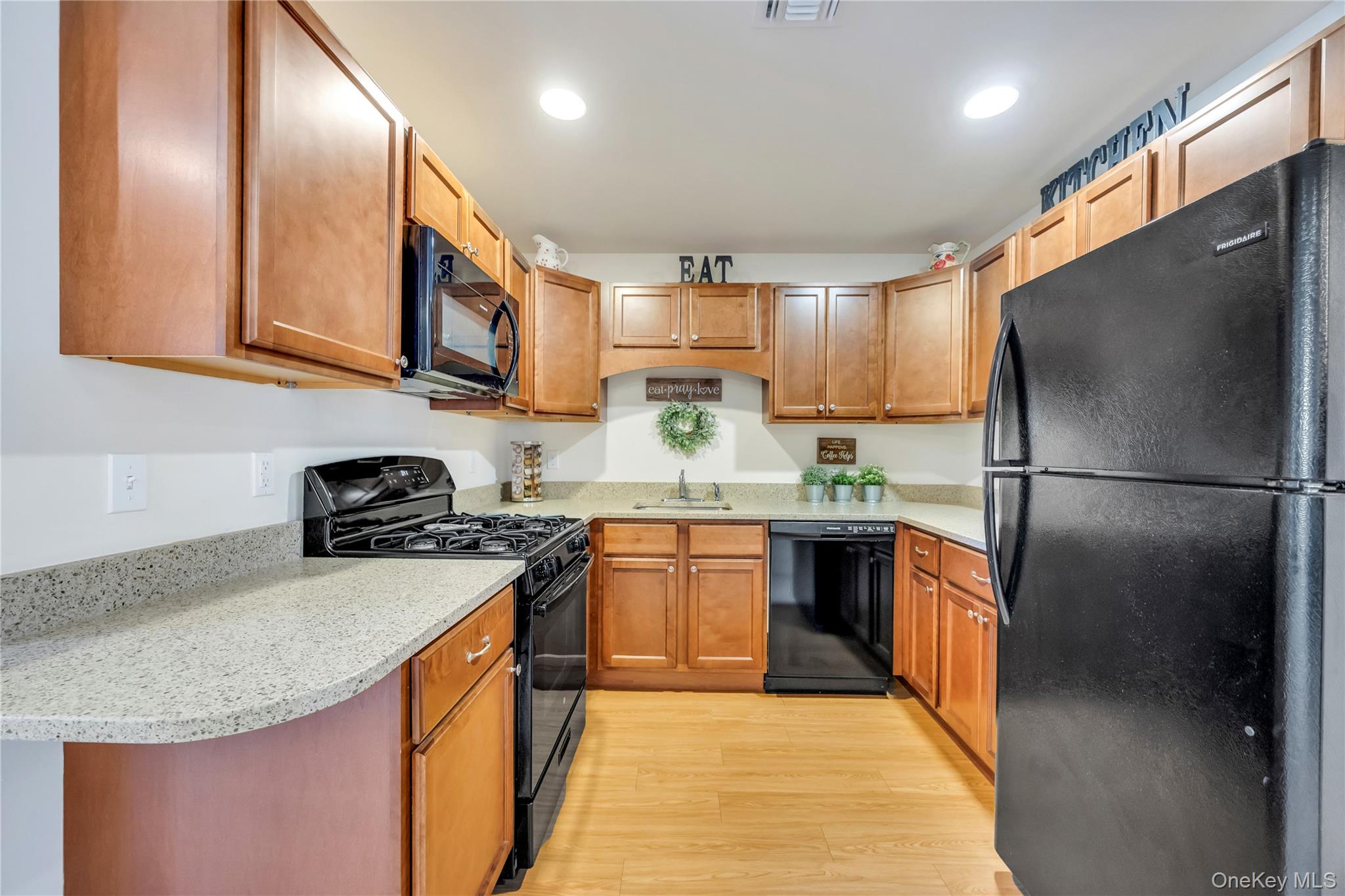 100 Weatherby Lane # 100, Central Islip, NY 11722