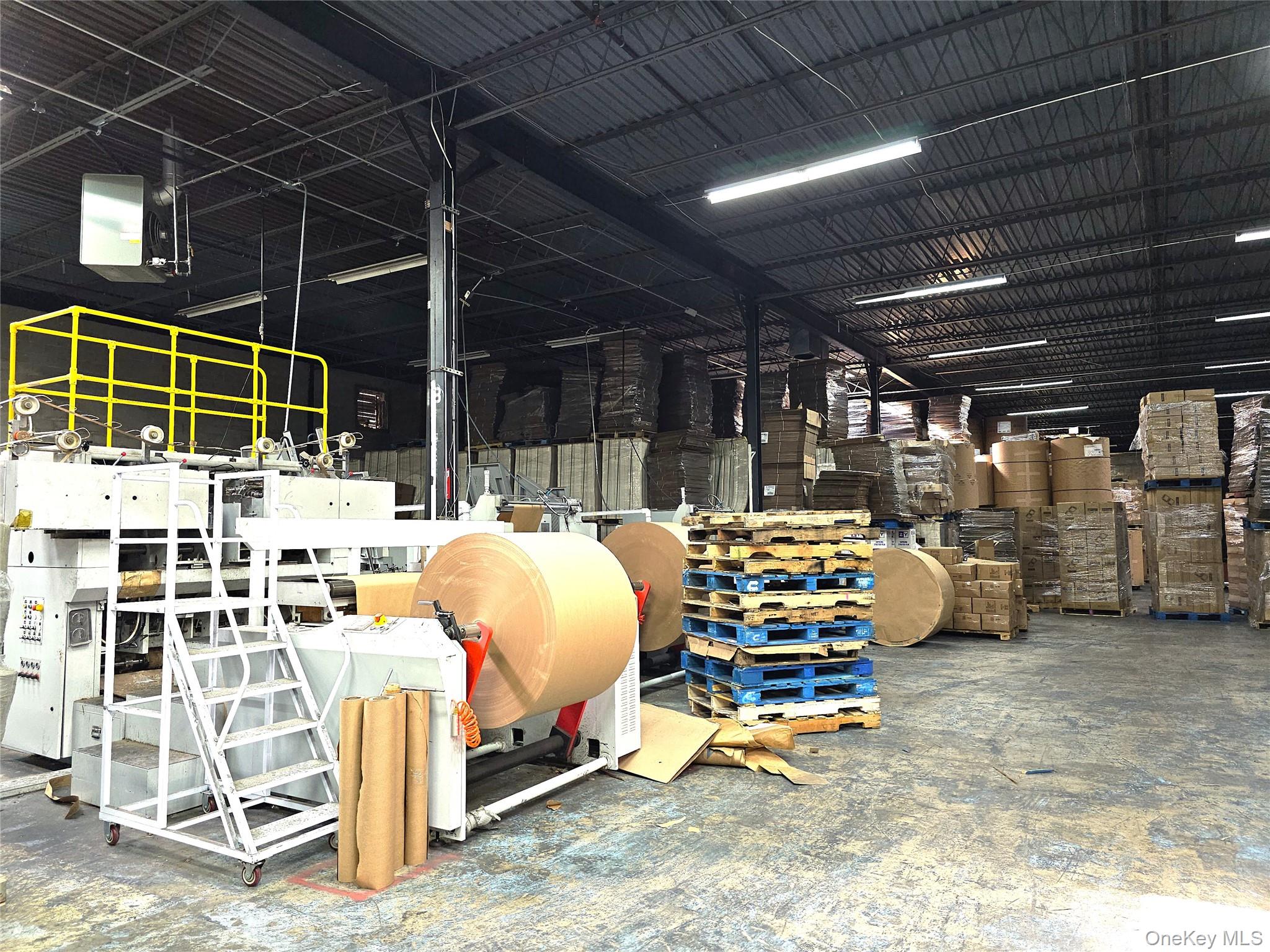 200 Knickerbocker Avenue, Bohemia, NY 11716