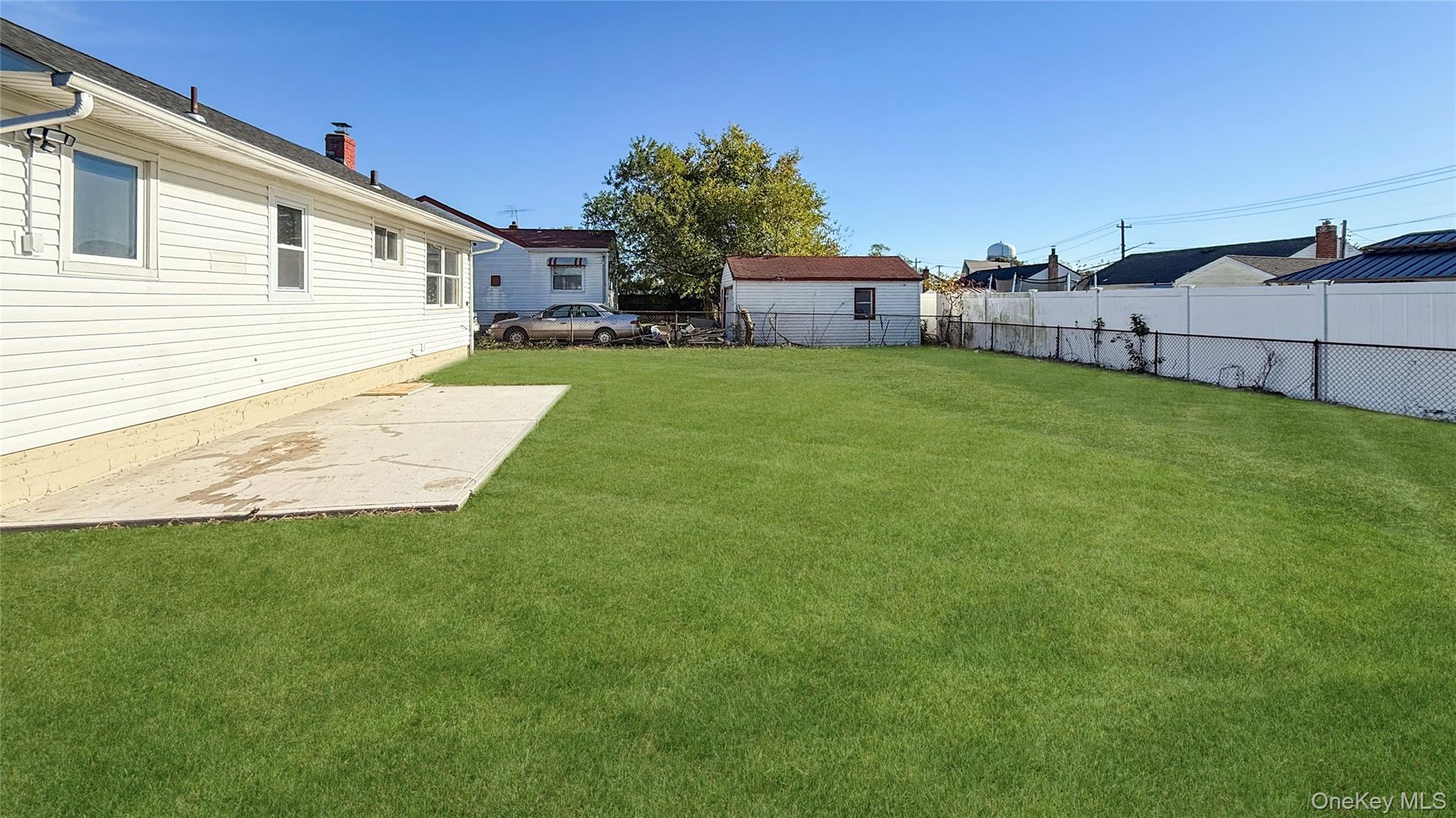 3 Beta Drive, Amityville, NY 11701