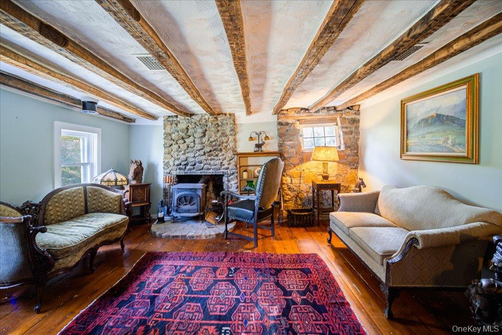 60 Cherry Lane, Stormville, NY 12582