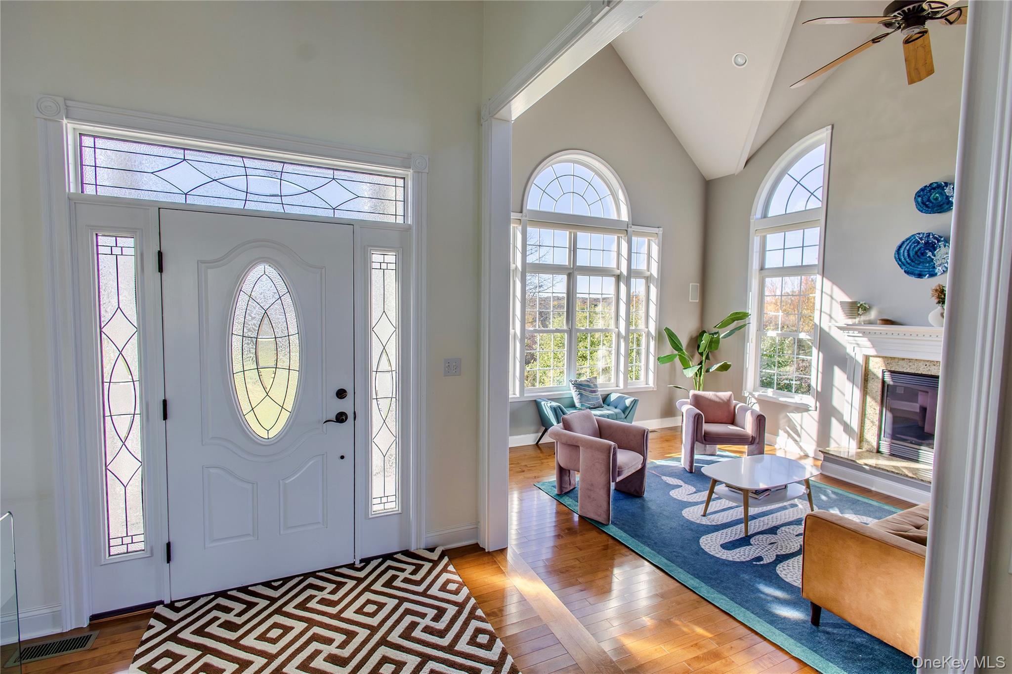 27 Gallagher Lane, Pleasant Valley, NY 12569