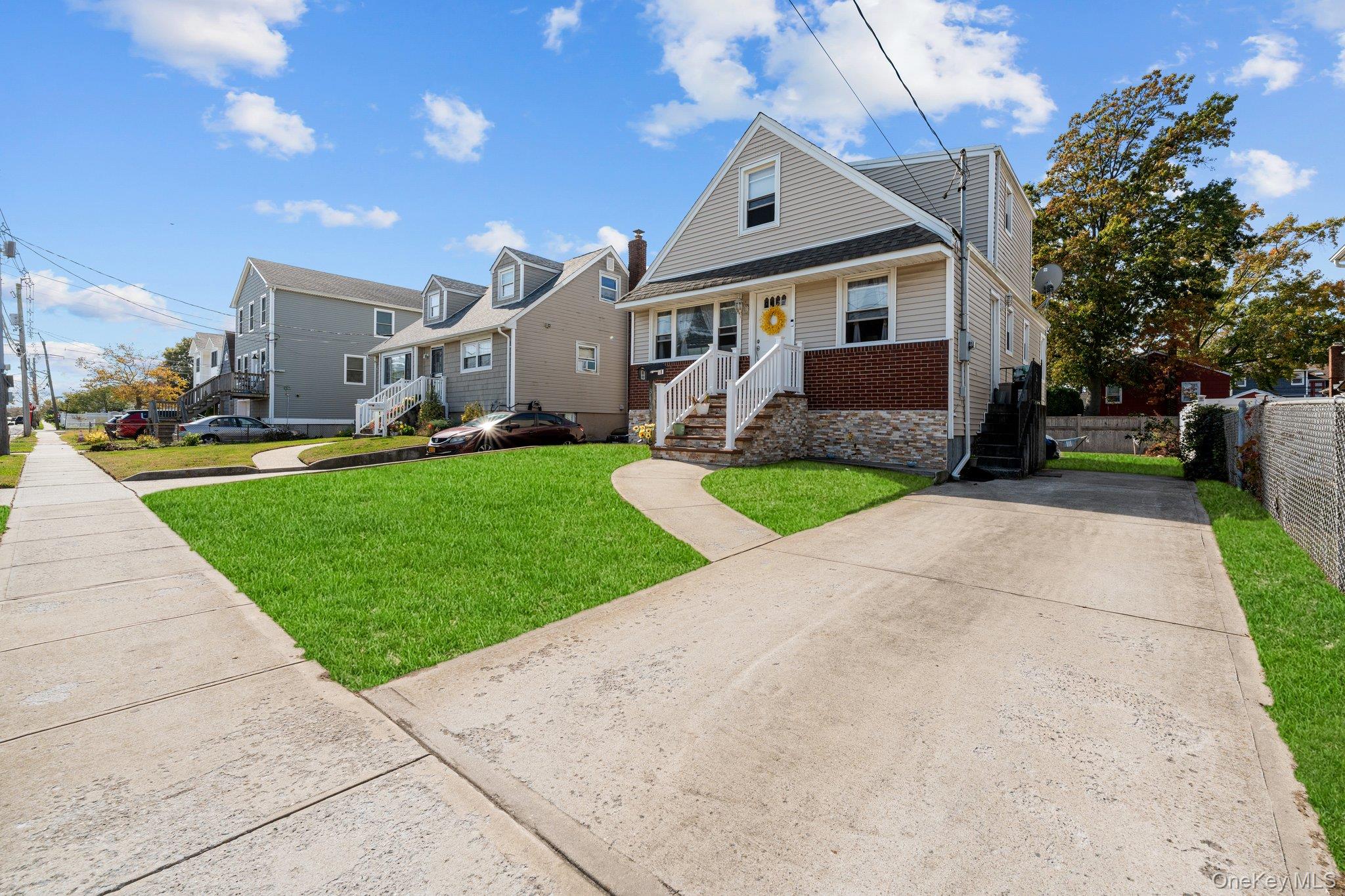 310 Miller Avenue, Freeport, NY 11520