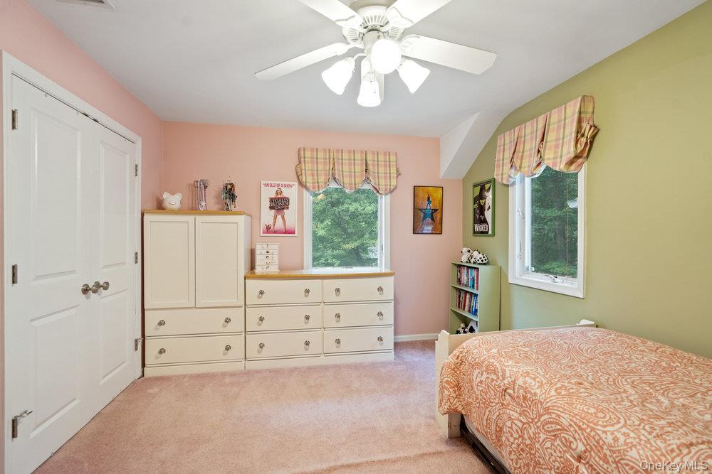 12 Chester Drive, Great Neck, NY 11021